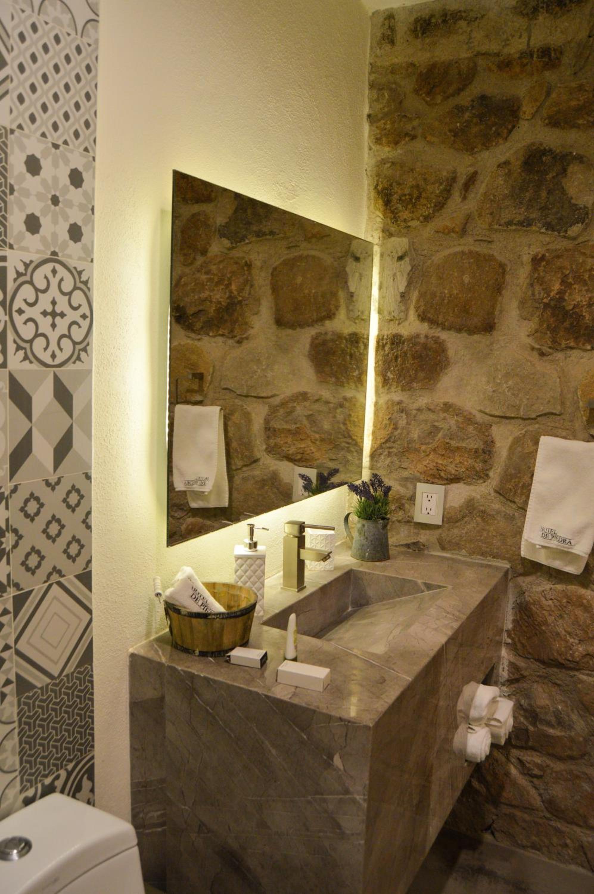 Hotel de Piedra 60