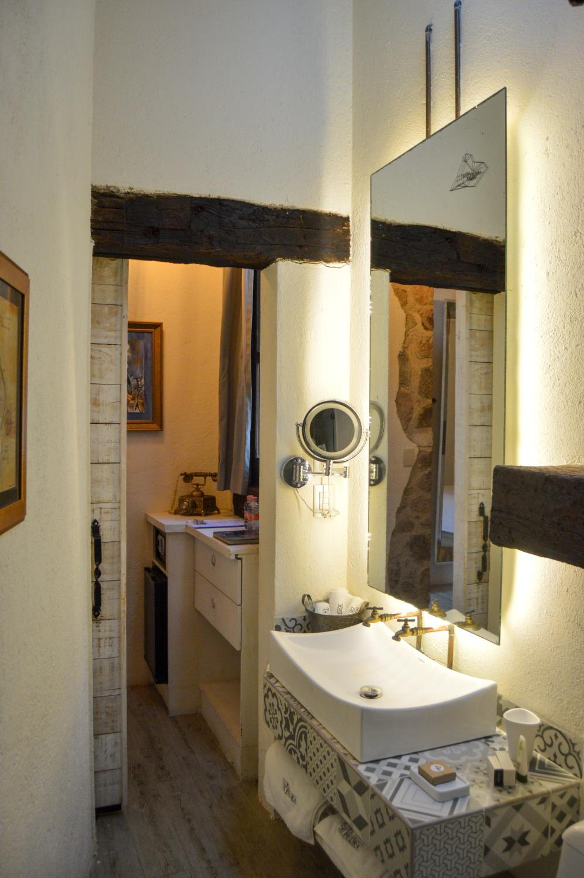 Hotel de Piedra 77