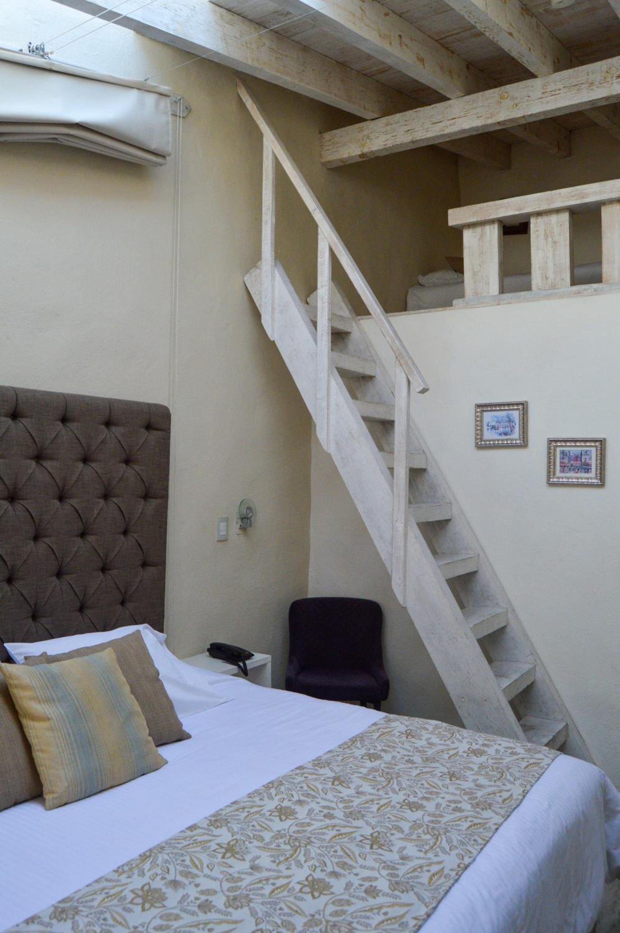 Hotel de Piedra 170