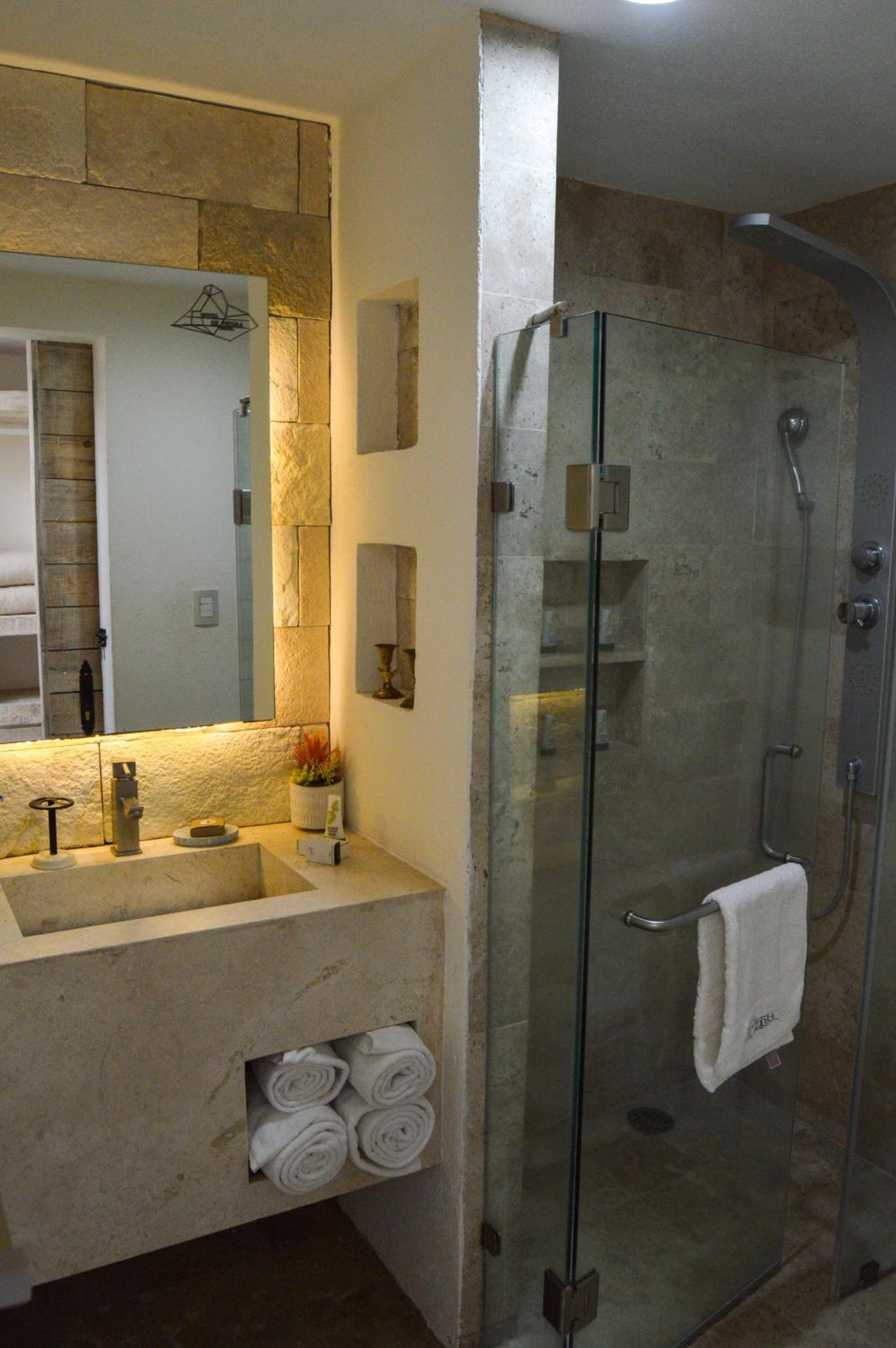 Hotel de Piedra 180