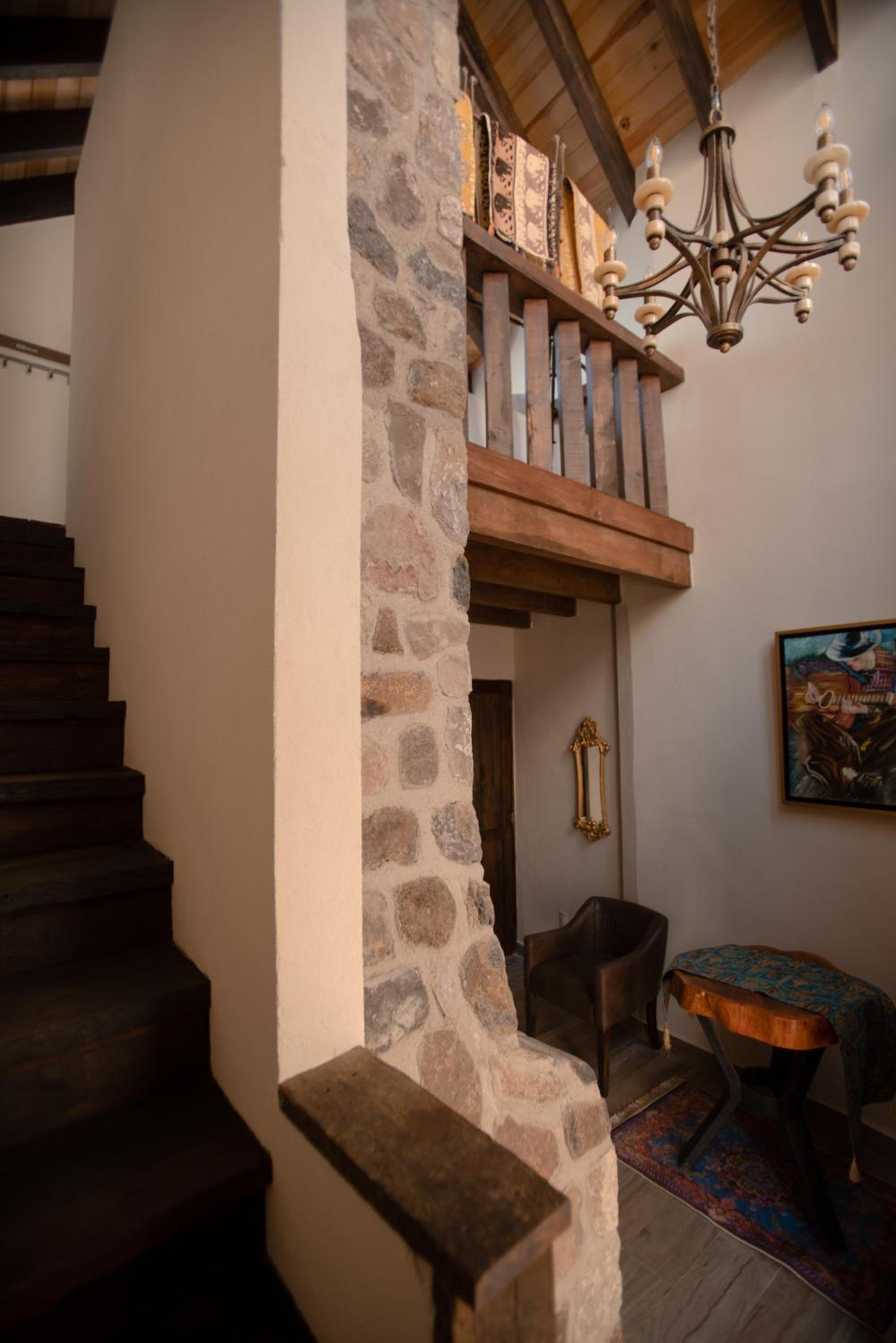 Hotel de Piedra 225