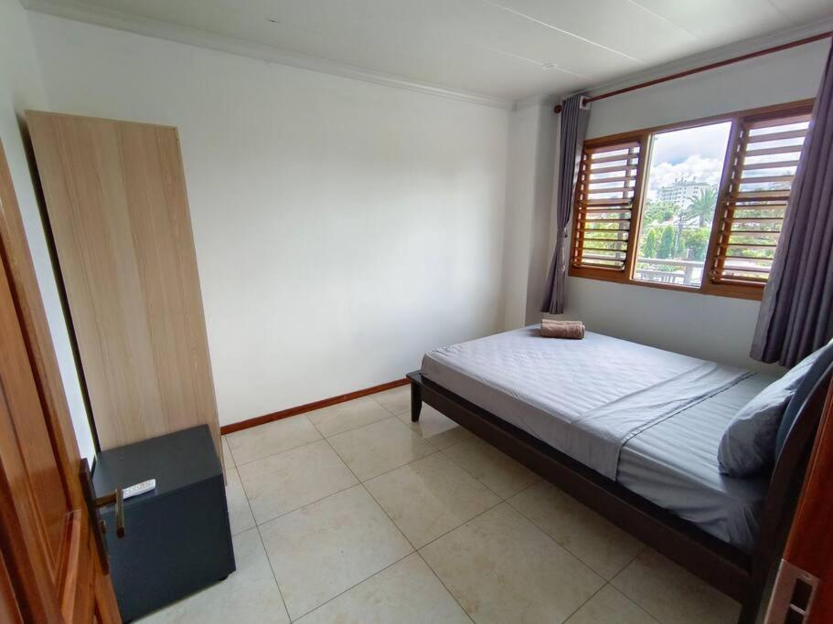 2 bedroom Apartment - view 4