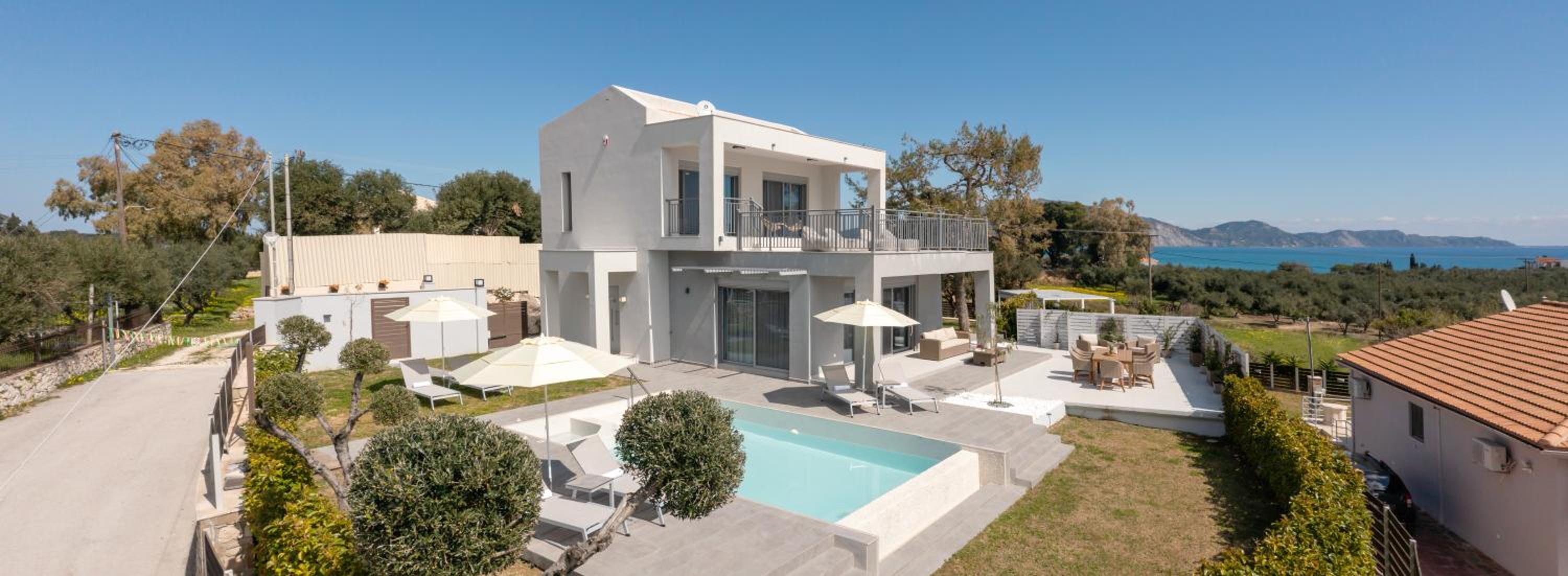 Villa Nick Art