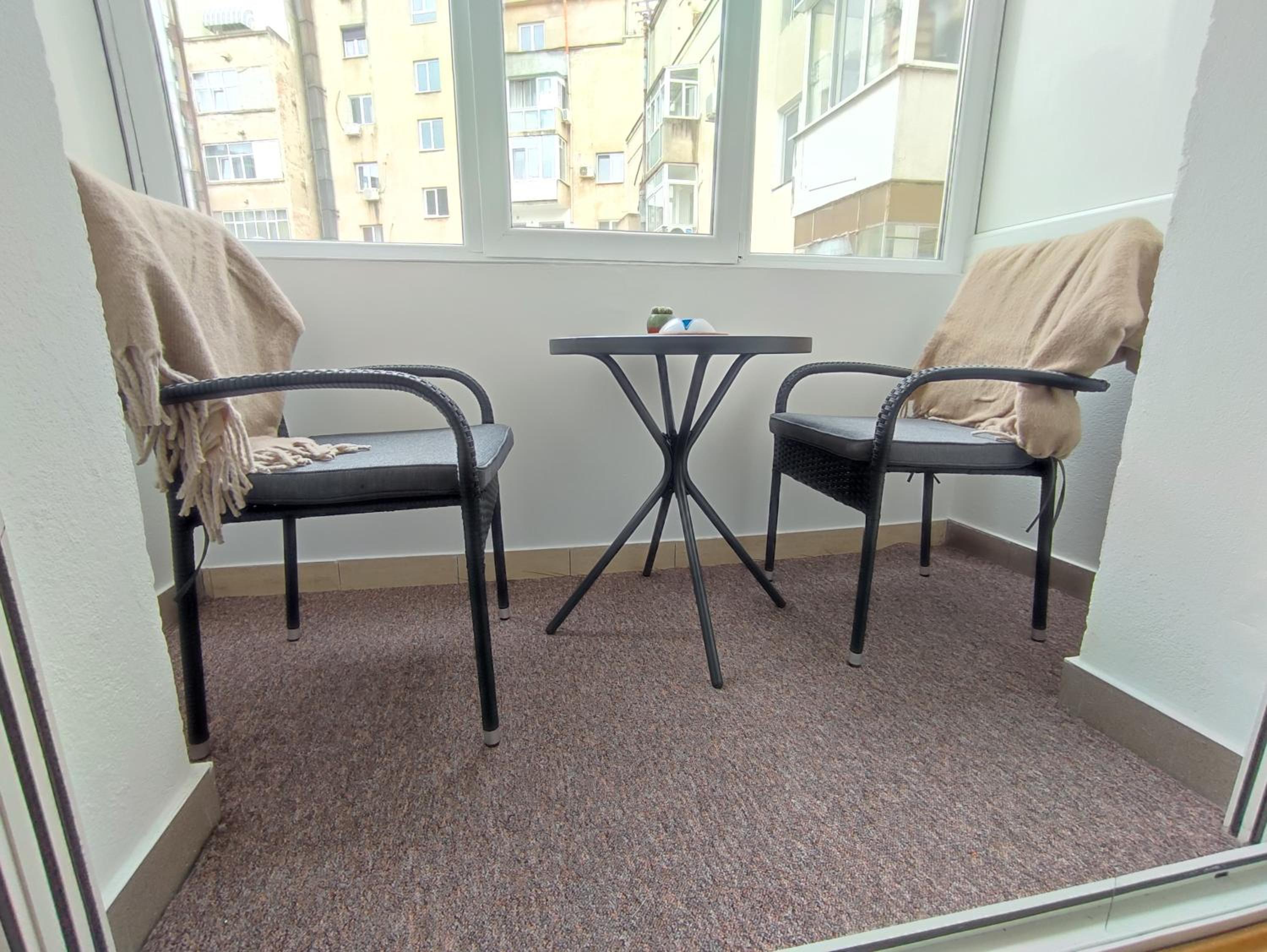 balance & terrace