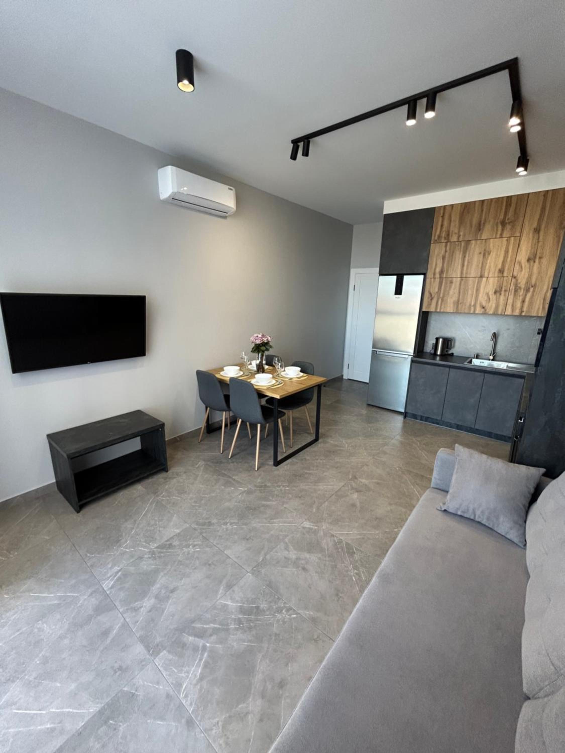 EAvalonRestApartment