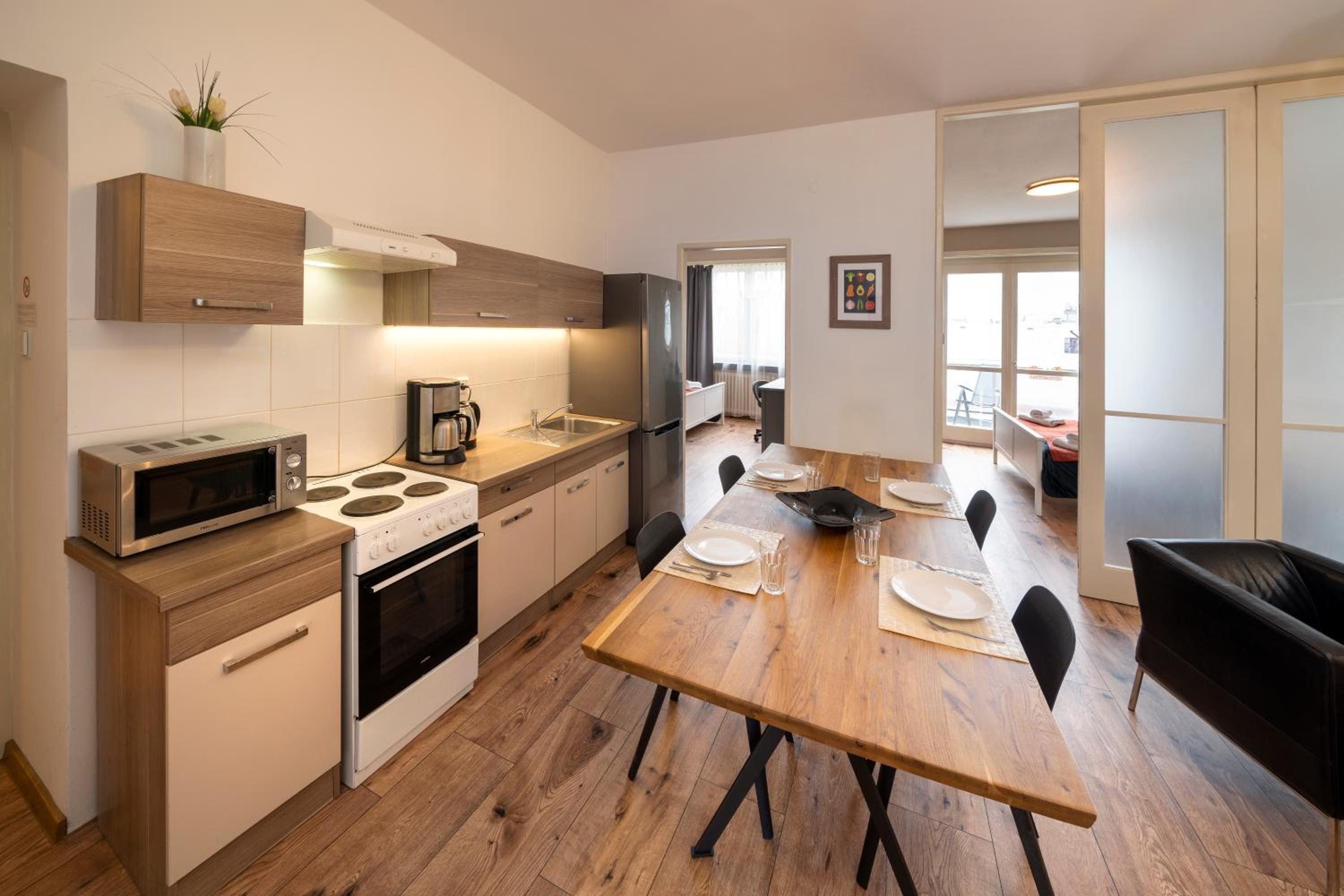 New Town - Apple Apartments