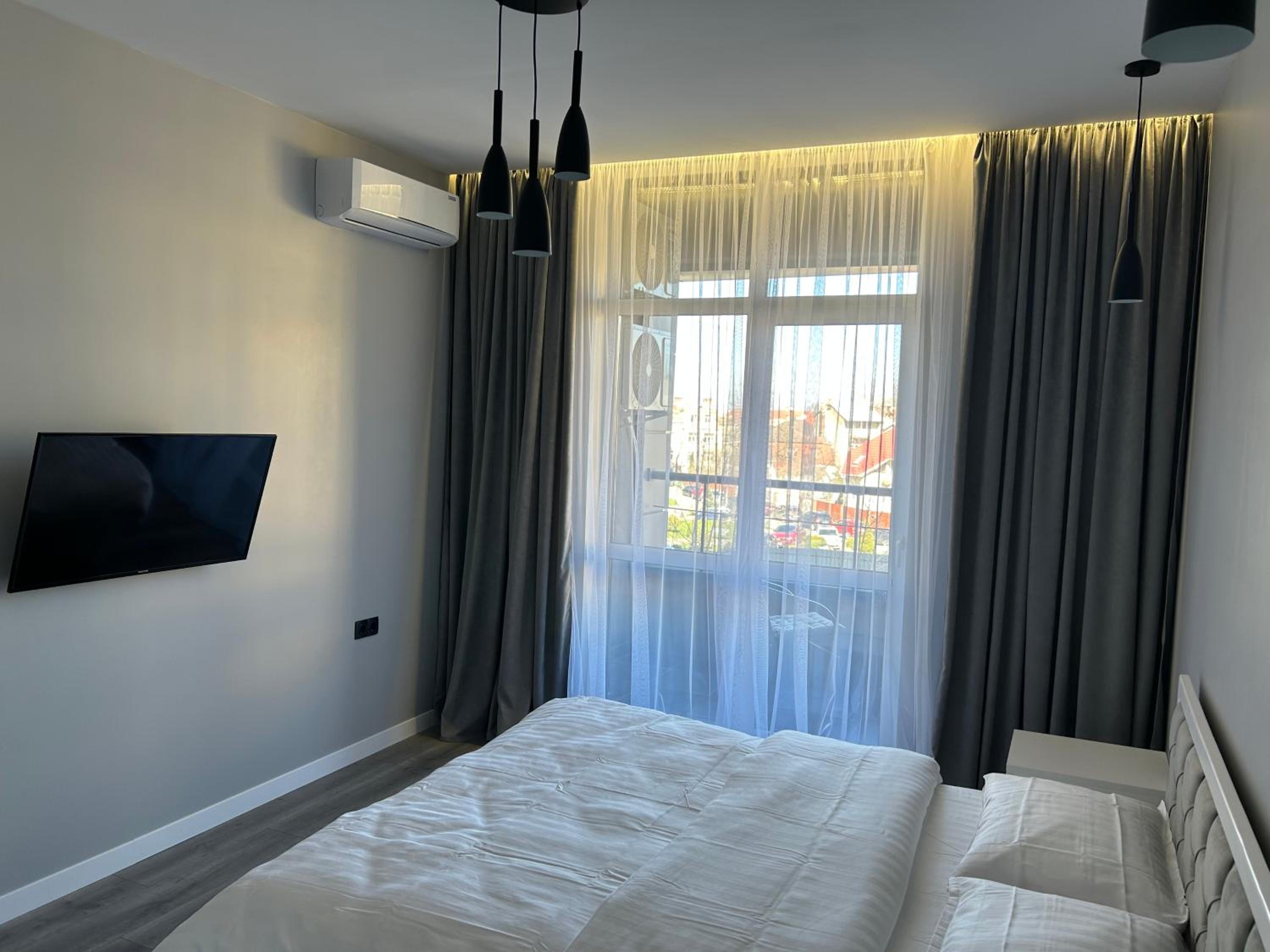 EAvalonRestApartment