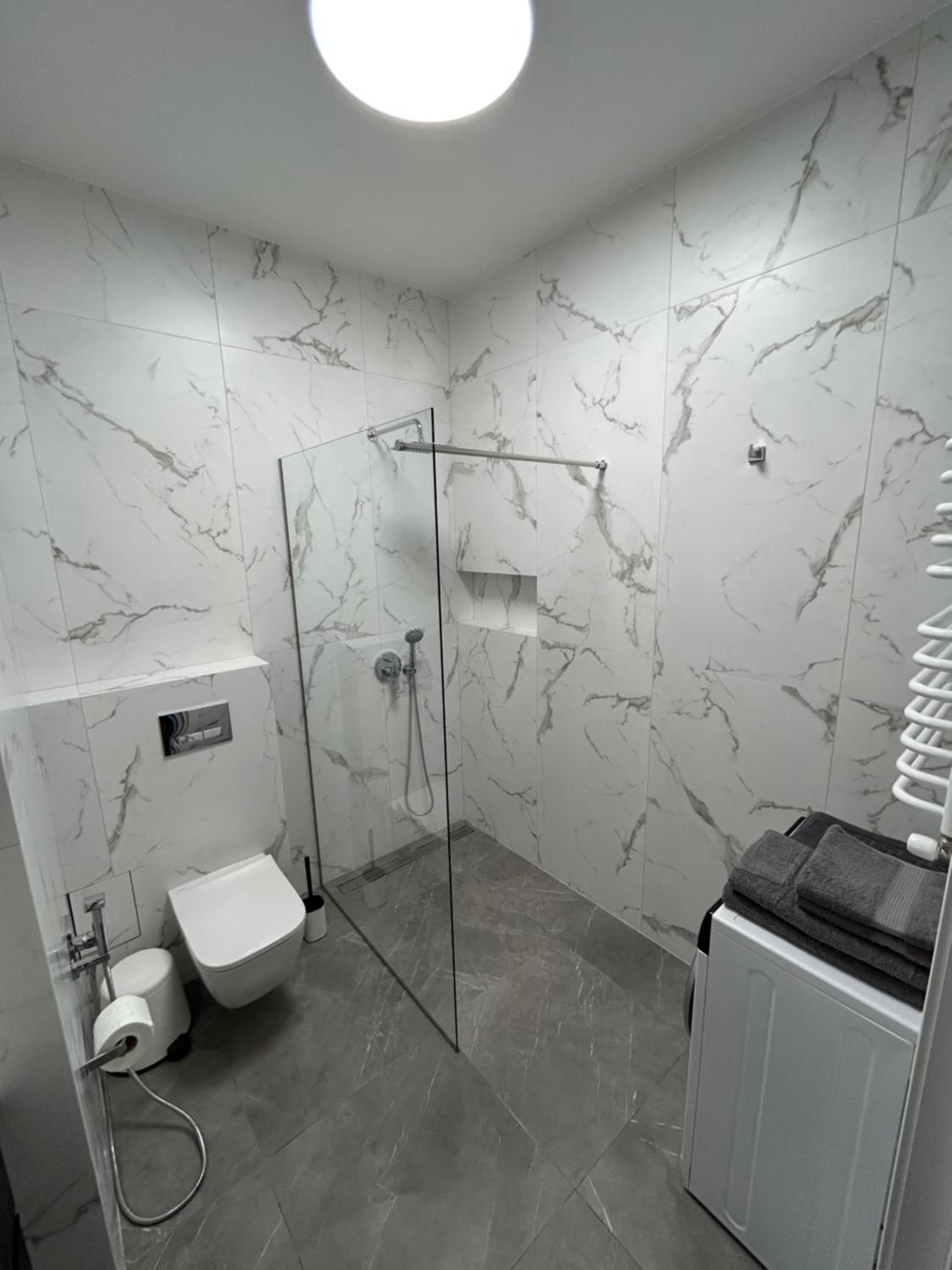 EAvalonRestApartment