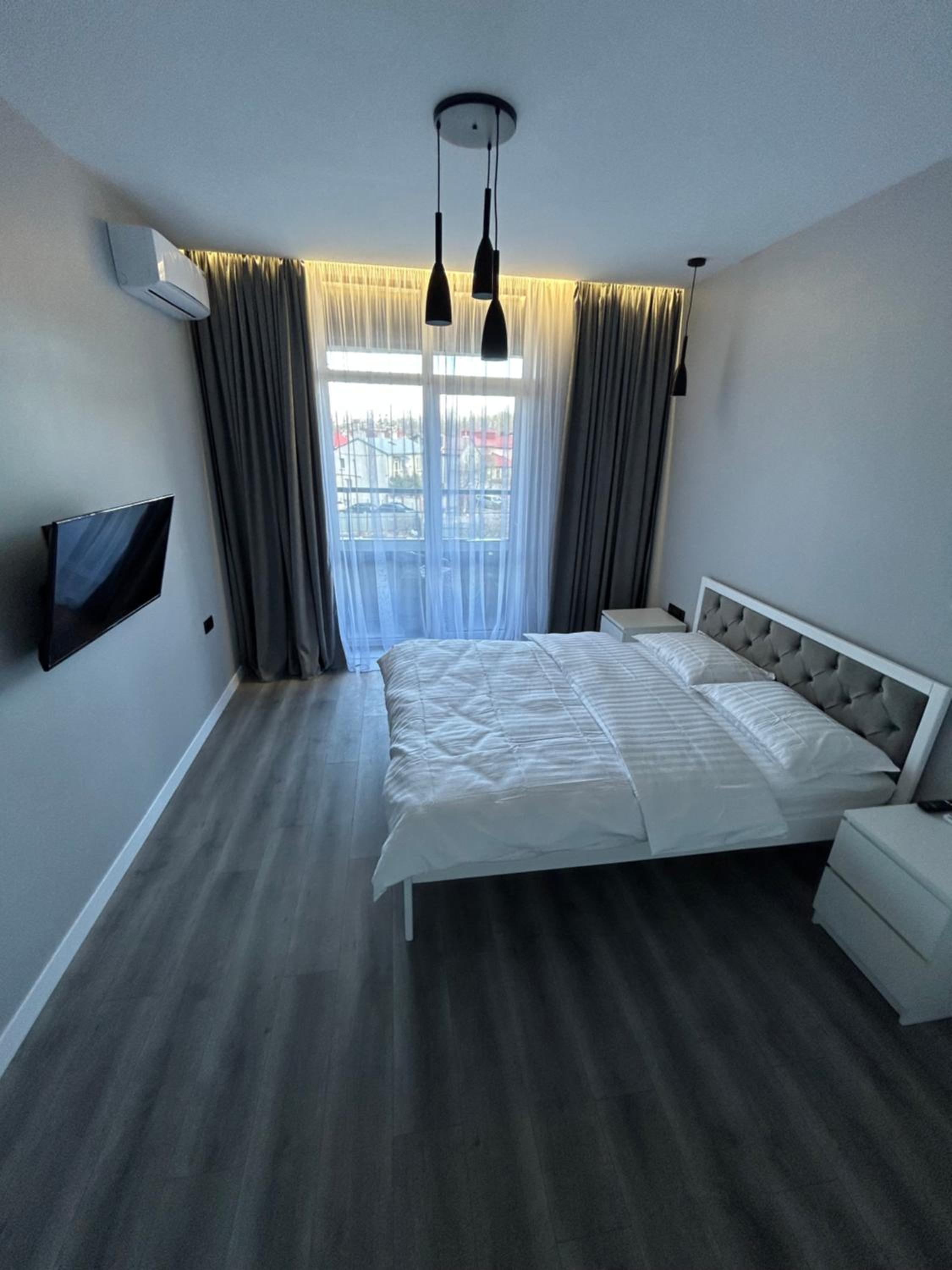 EAvalonRestApartment