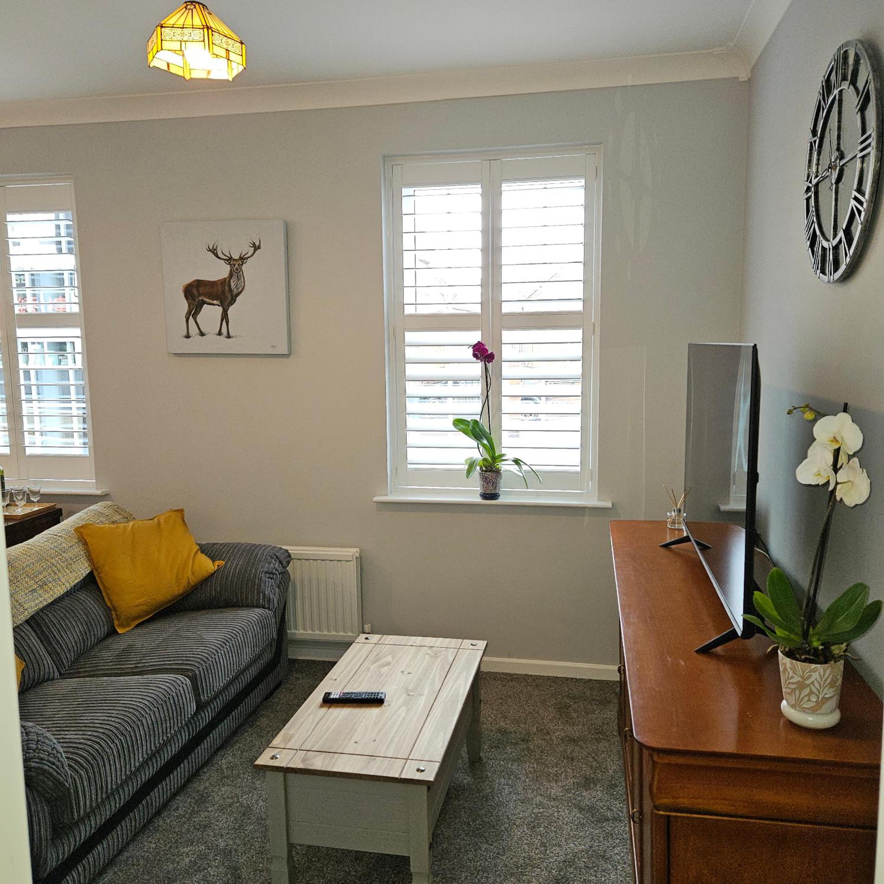 Ground floor well appointed cosy flat in Ludlow view 4
