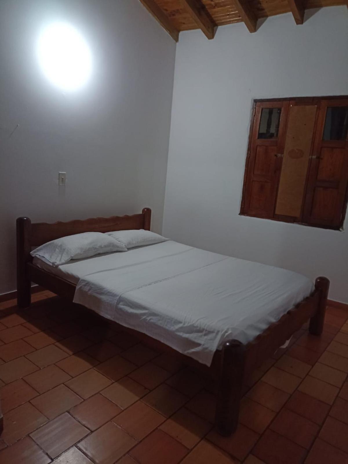 HOSTAL BAUTAN
