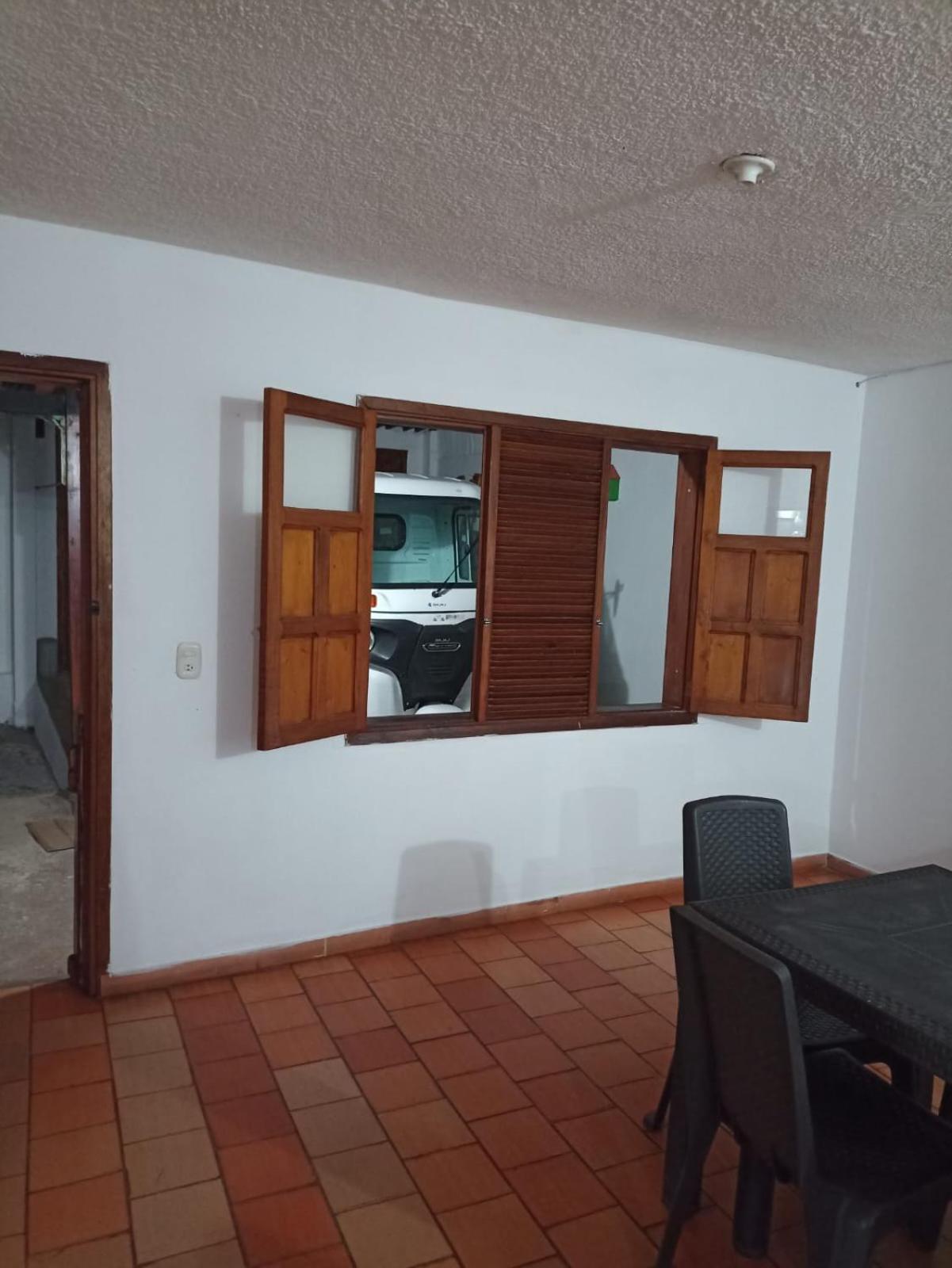 HOSTAL BAUTAN