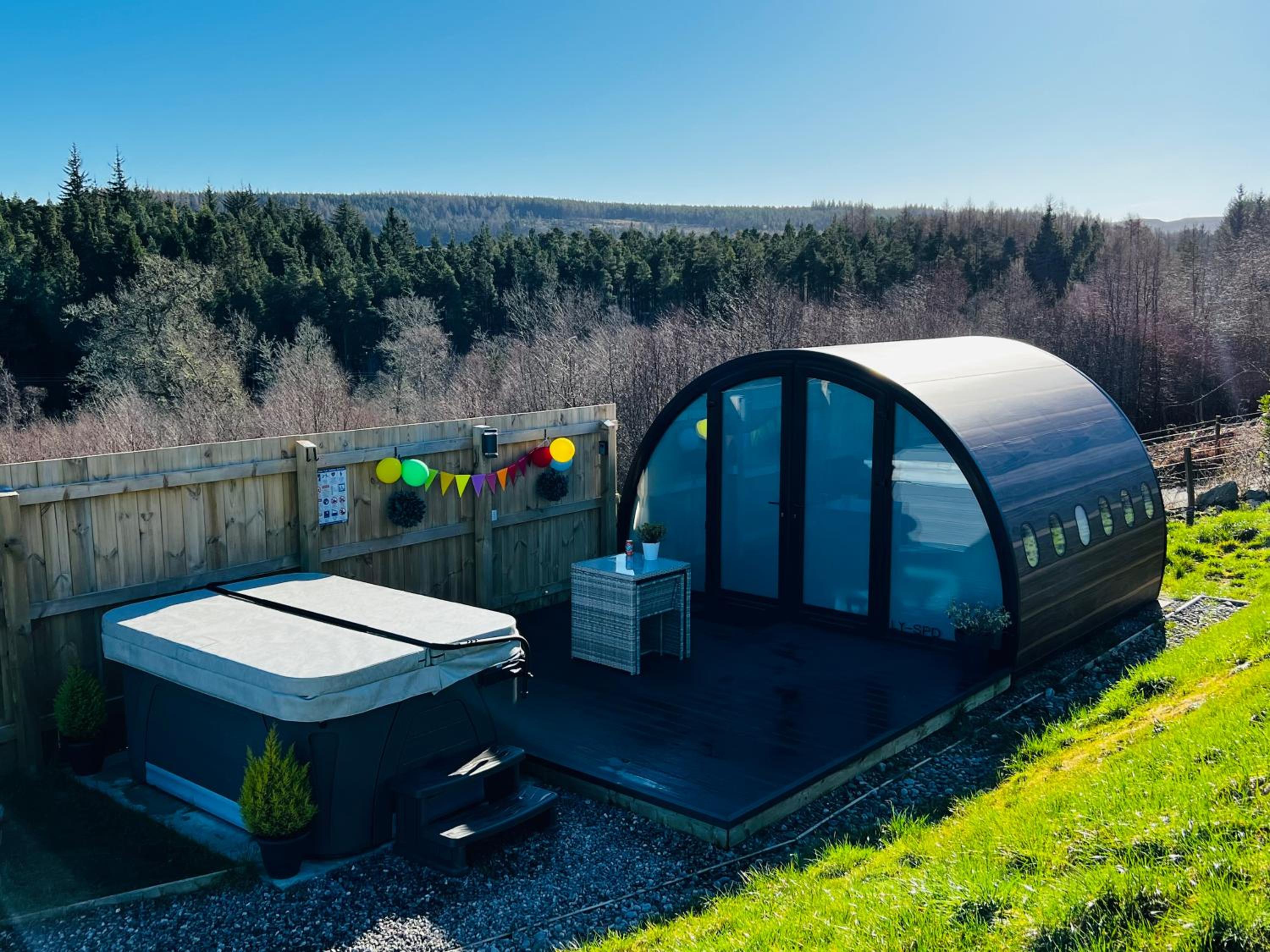 Highland Premier Glamping Pods view 4