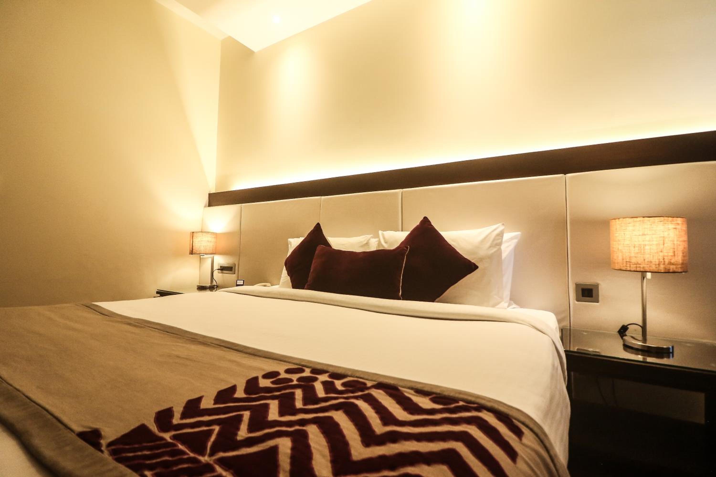Marigold Sarovar Portico Shimla with Heated pool and AC Rooms-A Resort cottage and SPA Marigold Sarovar Portico Shimla with Heated pool and AC Rooms-A Resort cottage and SPA