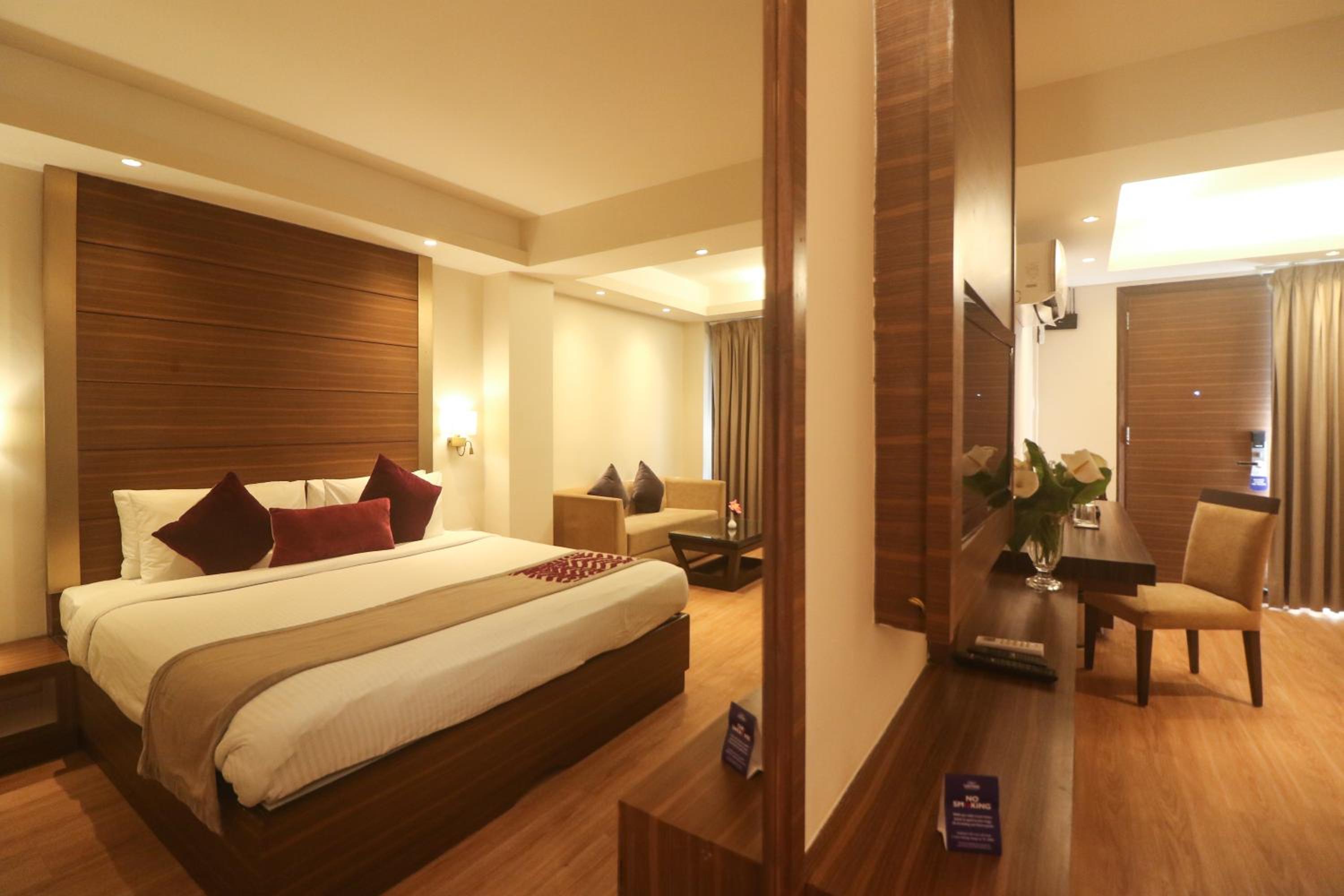Marigold Sarovar Portico Shimla with Heated pool and AC Rooms-A Resort cottage and SPA Marigold Sarovar Portico Shimla with Heated pool and AC Rooms-A Resort cottage and SPA