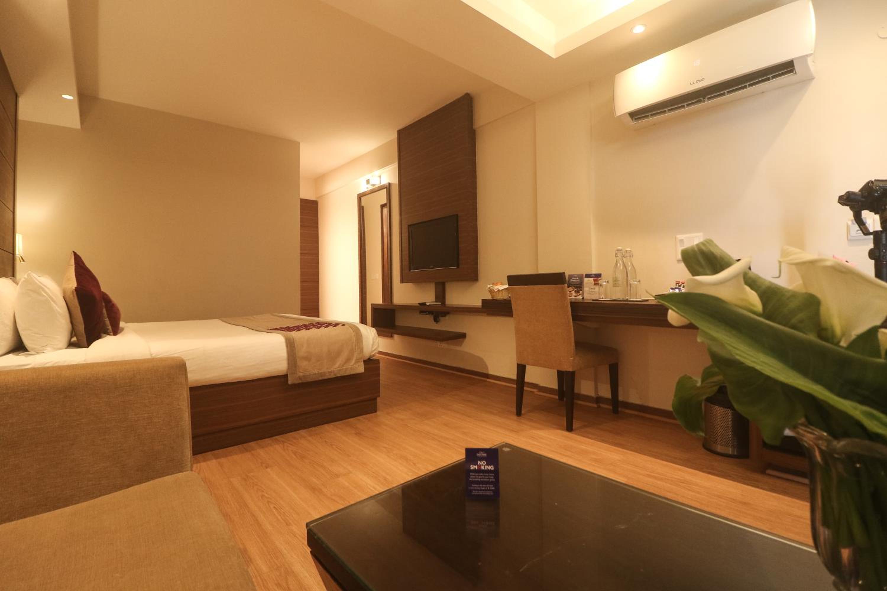 Marigold Sarovar Portico Shimla with Heated pool and AC Rooms-A Resort cottage and SPA Marigold Sarovar Portico Shimla with Heated pool and AC Rooms-A Resort cottage and SPA
