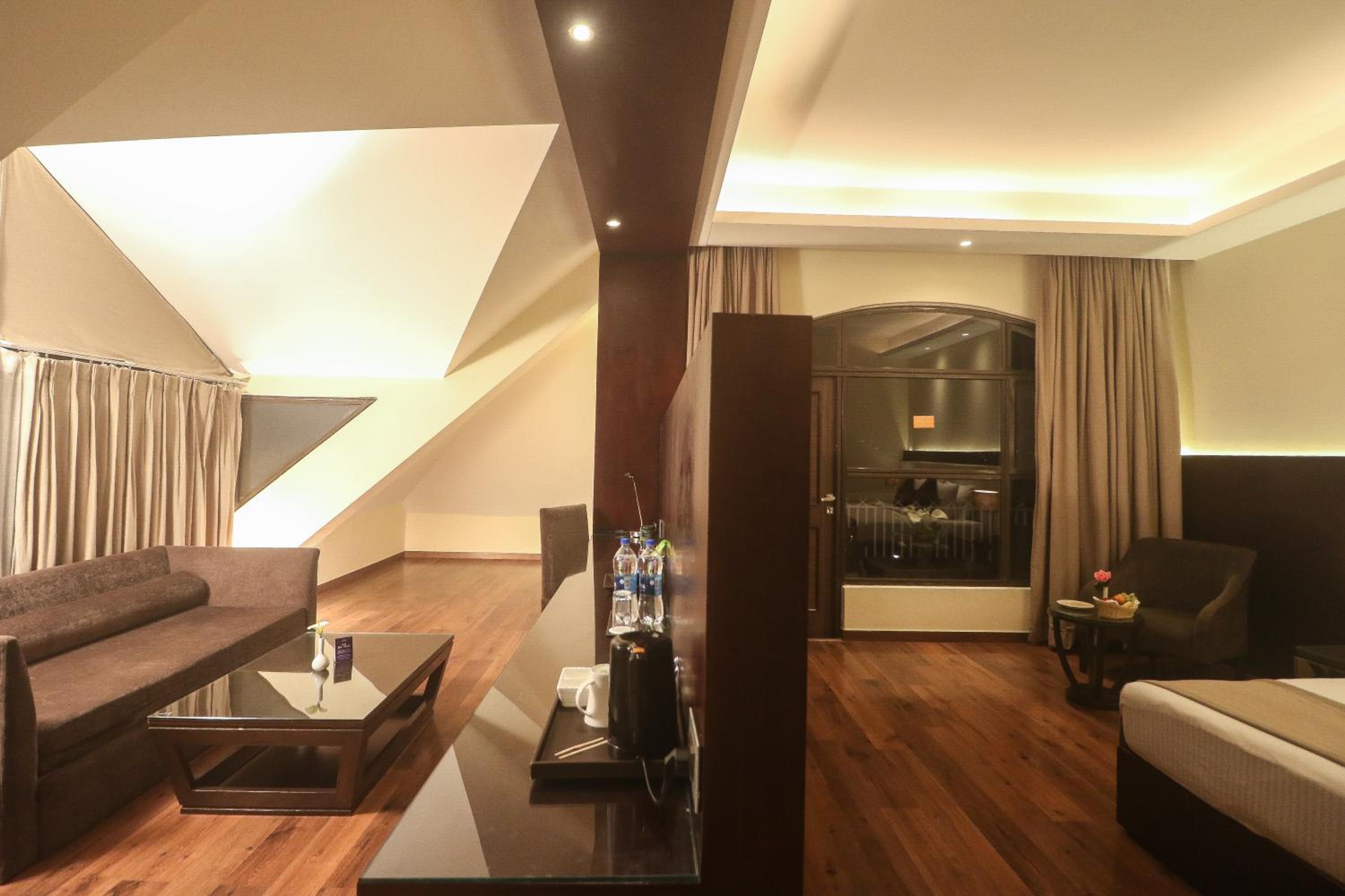 Marigold Sarovar Portico Shimla with Heated pool and AC Rooms-A Resort cottage and SPA Marigold Sarovar Portico Shimla with Heated pool and AC Rooms-A Resort cottage and SPA