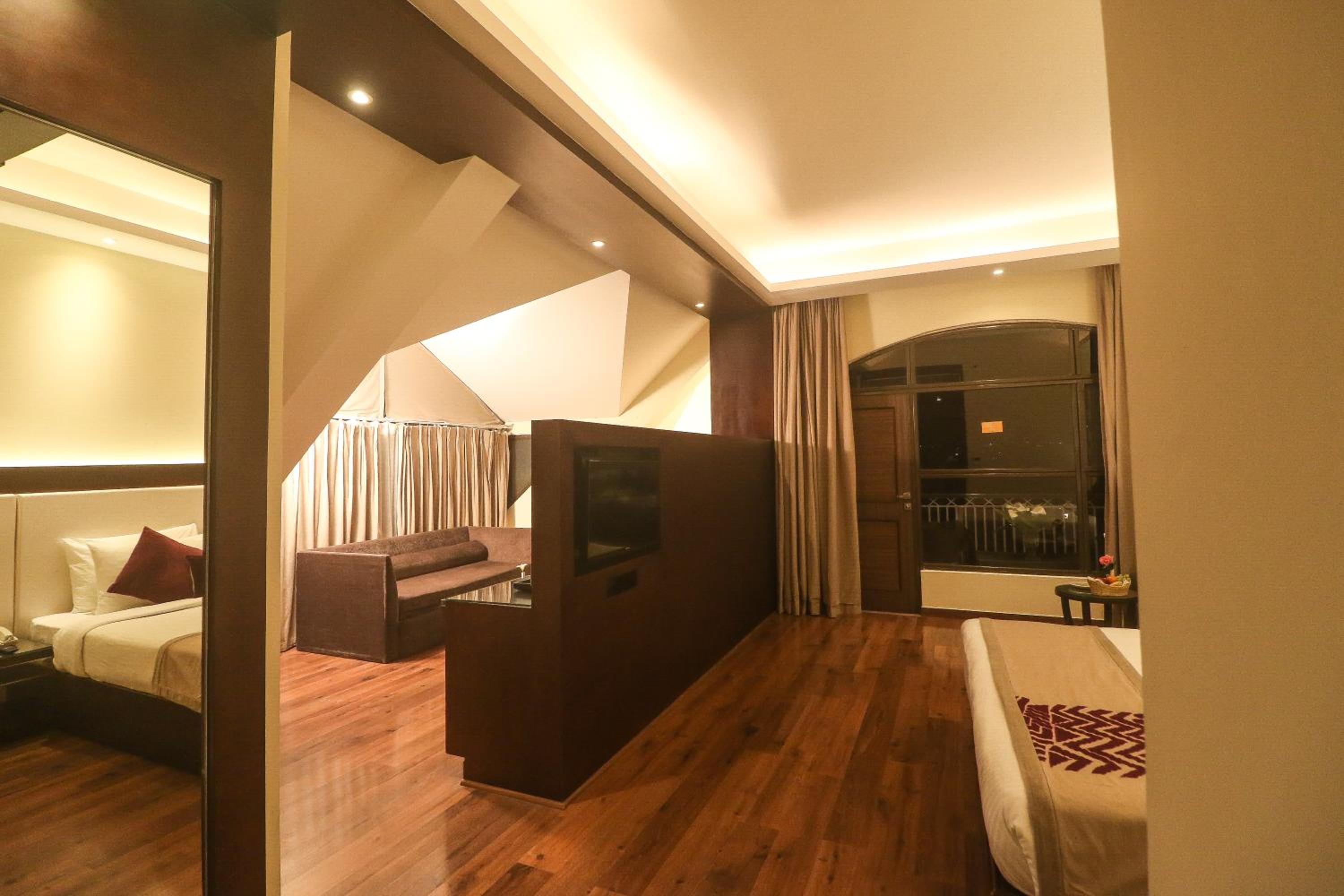 Marigold Sarovar Portico Shimla with Heated pool and AC Rooms-A Resort cottage and SPA Marigold Sarovar Portico Shimla with Heated pool and AC Rooms-A Resort cottage and SPA