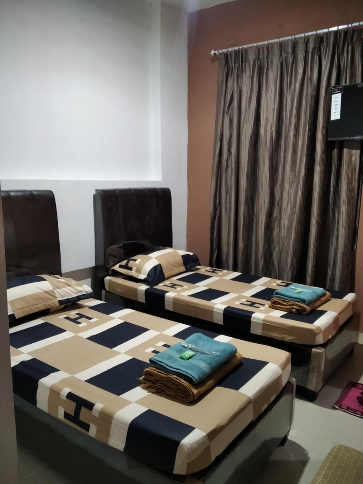 Taras Homestay