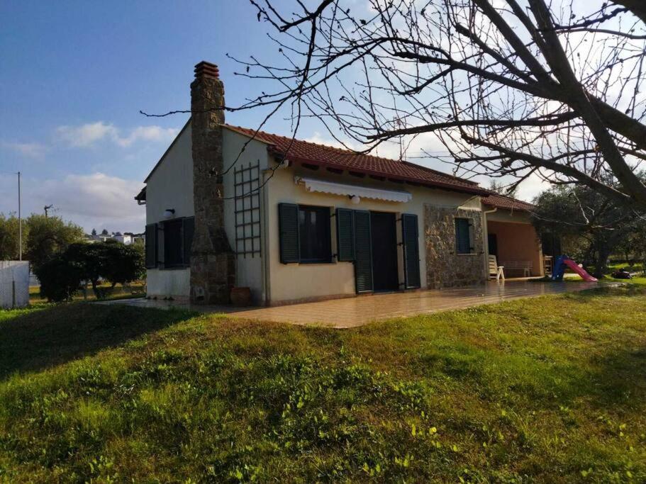 Detached House in Pefkochori with Garden view 2