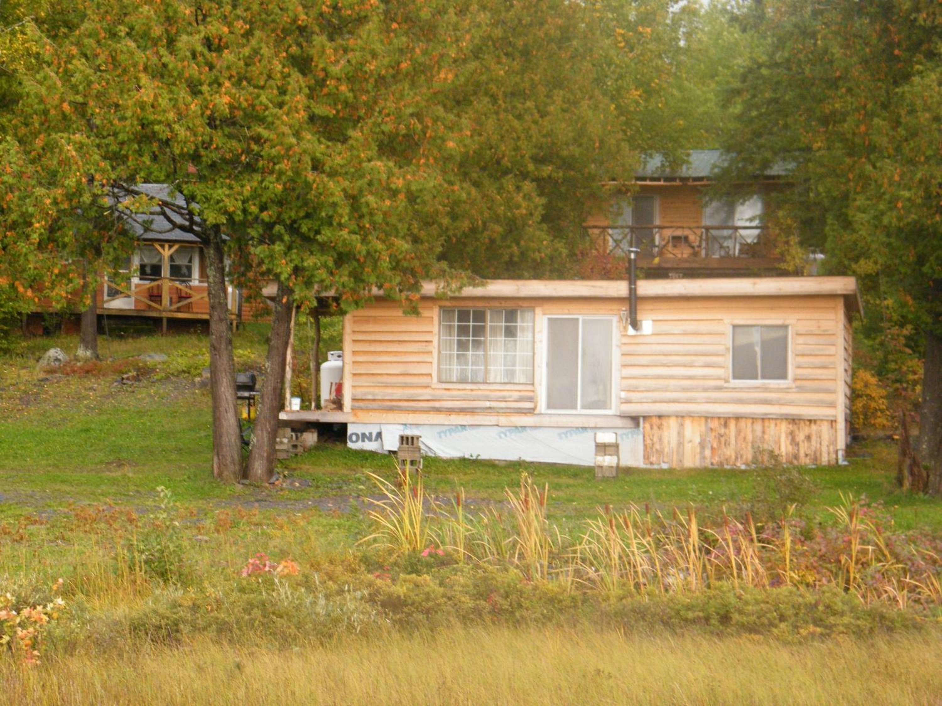 Mowat Landing Cottages