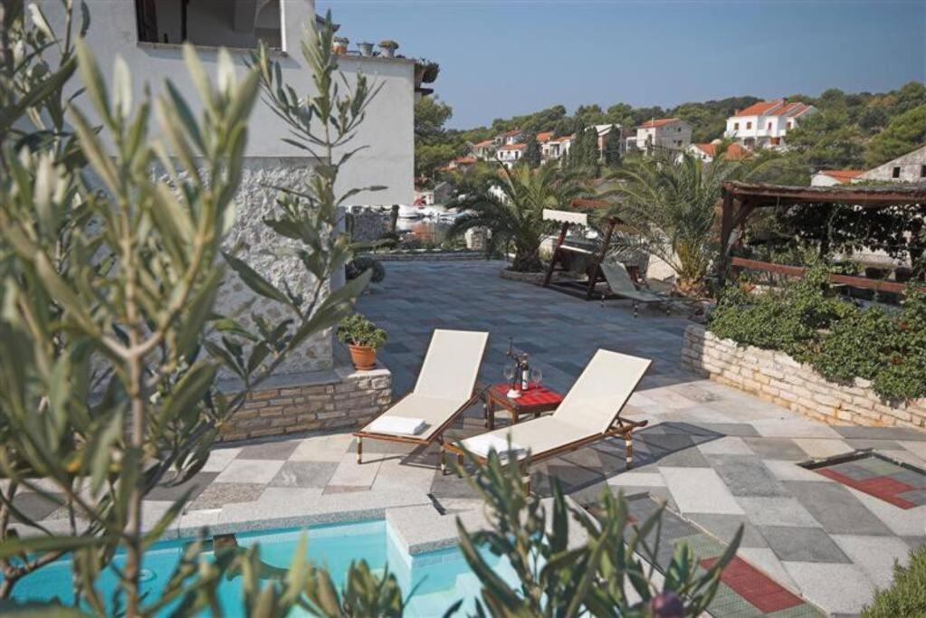 Villa Nikolina