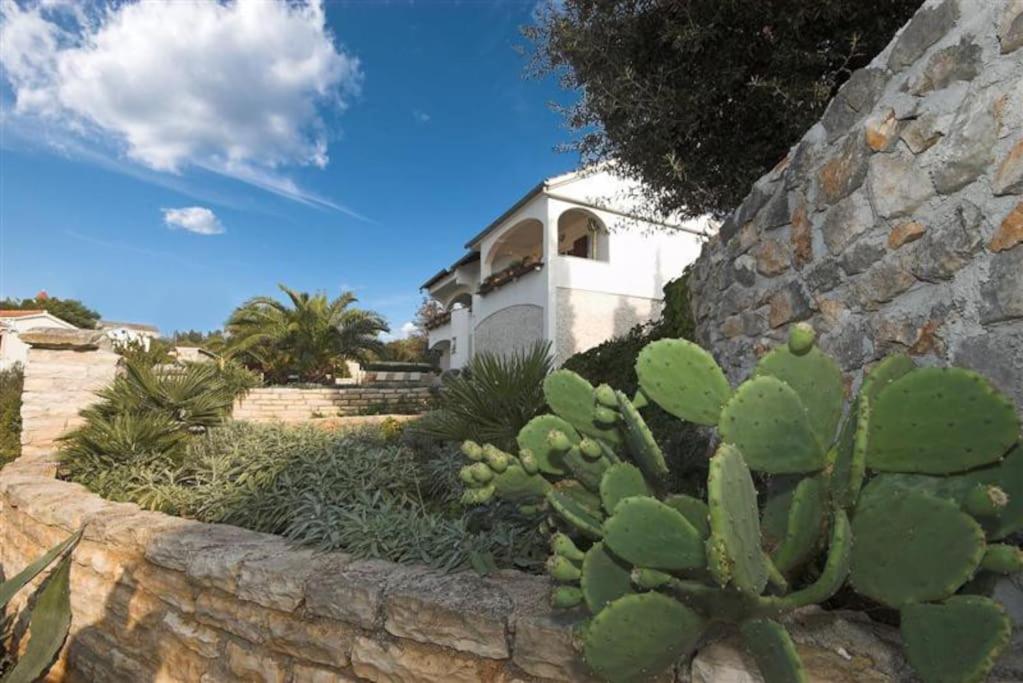 Villa Nikolina