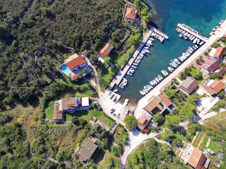 Villa Nikolina