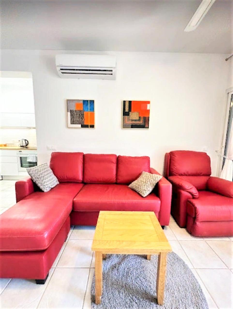 H&O Limnaria Elegance Pool View Apartment