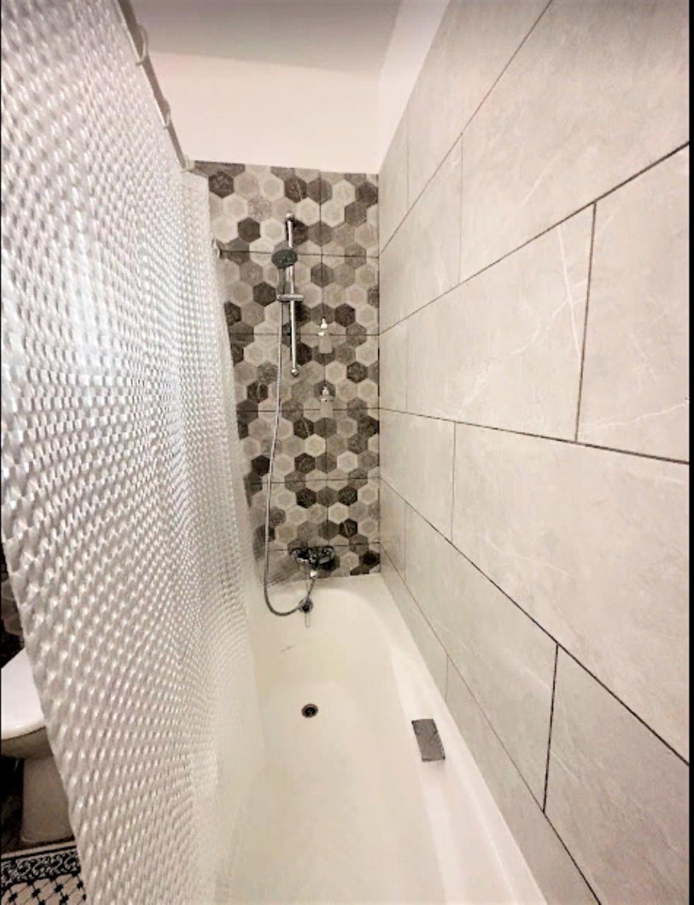 H&O Limnaria Elegance Pool View Apartment