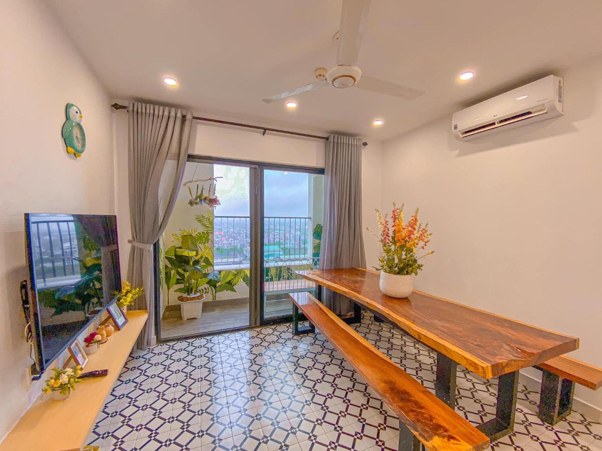 Happy House Apartment view 2
