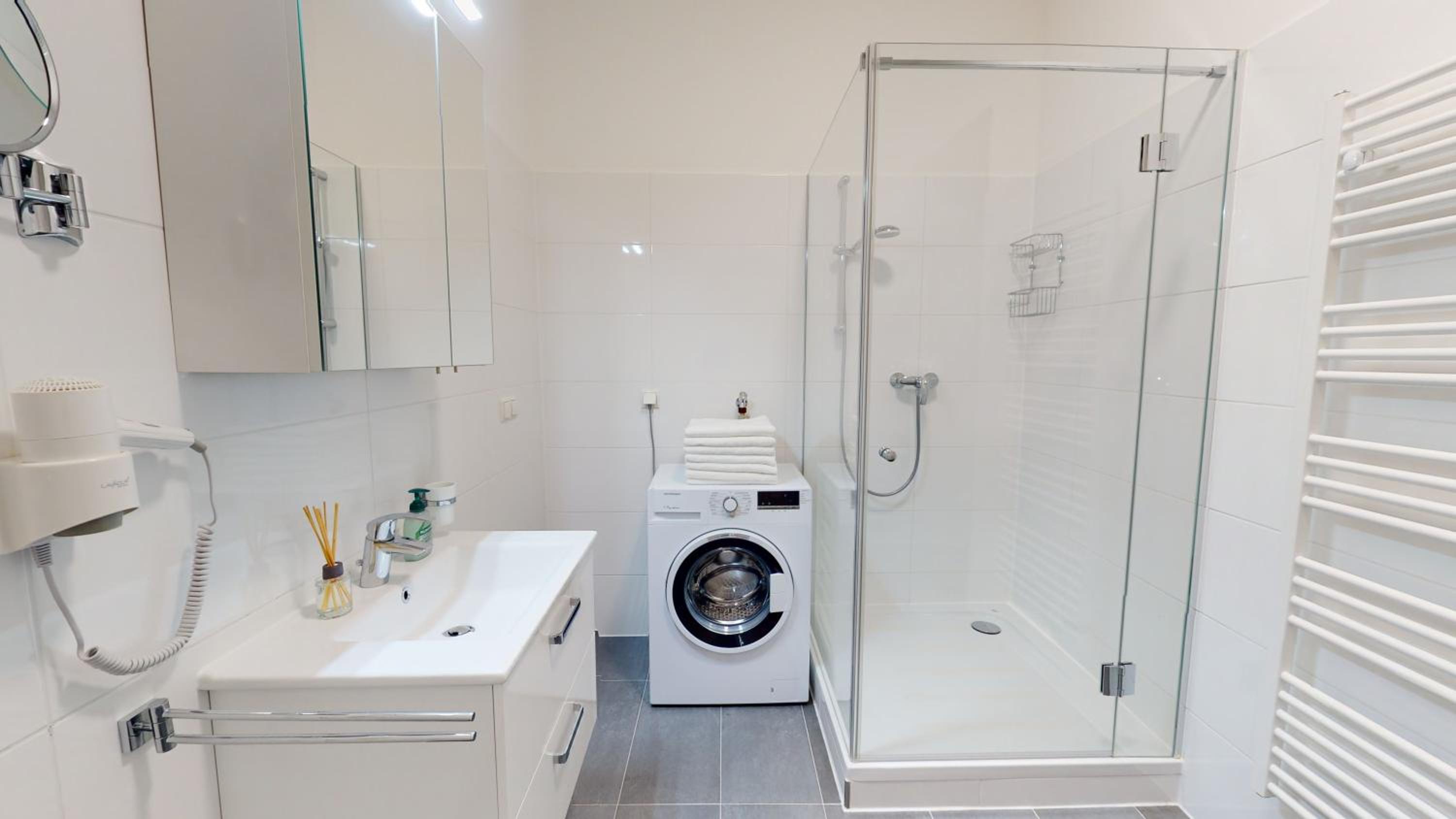 ALON HOMES Vienna - Premium City Center Apartments