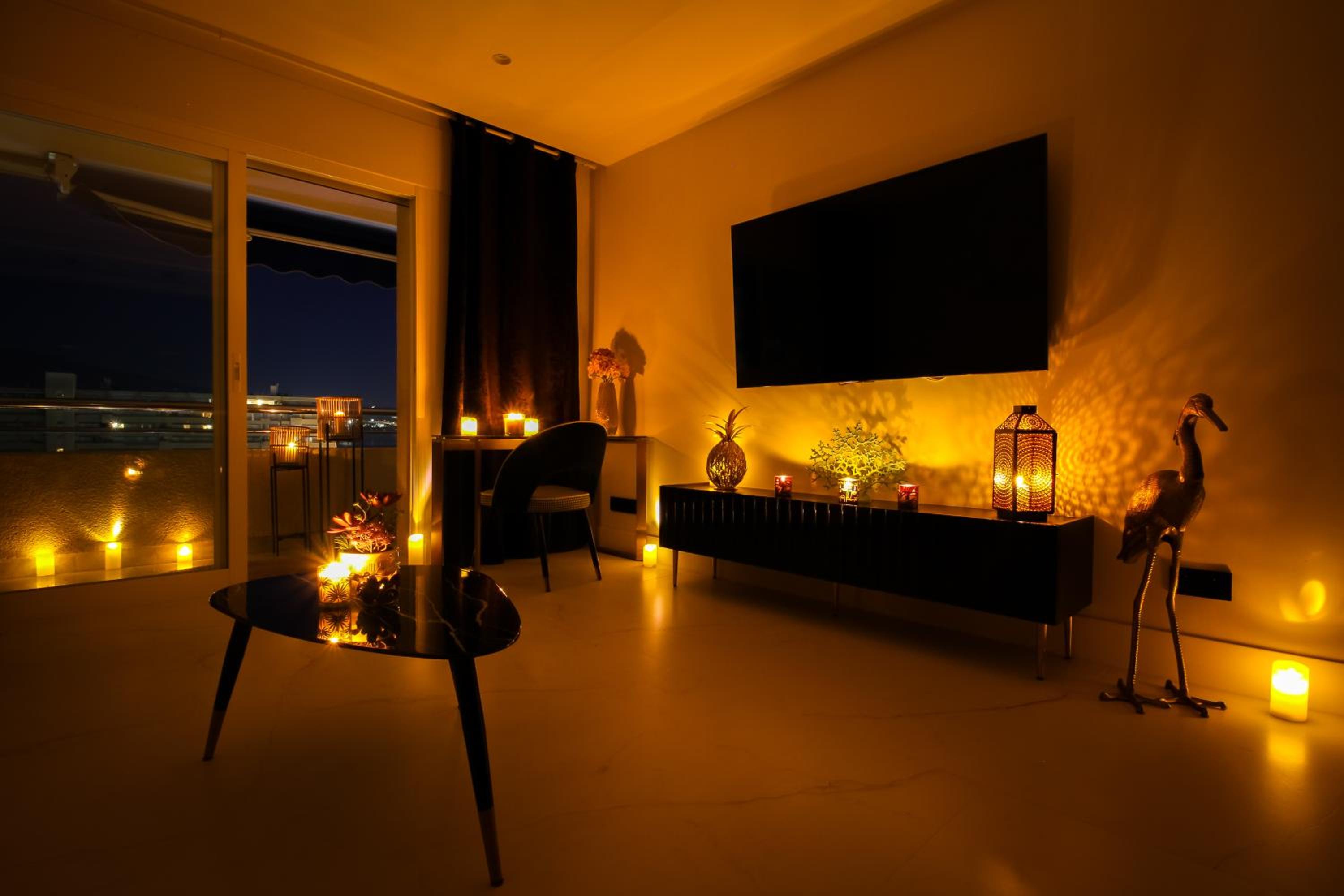 MARBELLA BANUS SUITES - Marbella Marina Banus Deluxe Apartment Sea Views