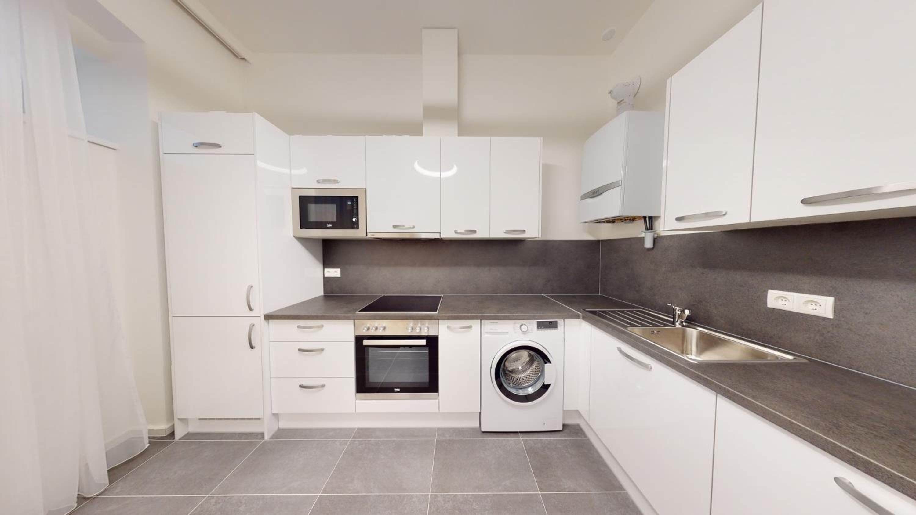 ALON HOMES Vienna - Premium City Center Apartments