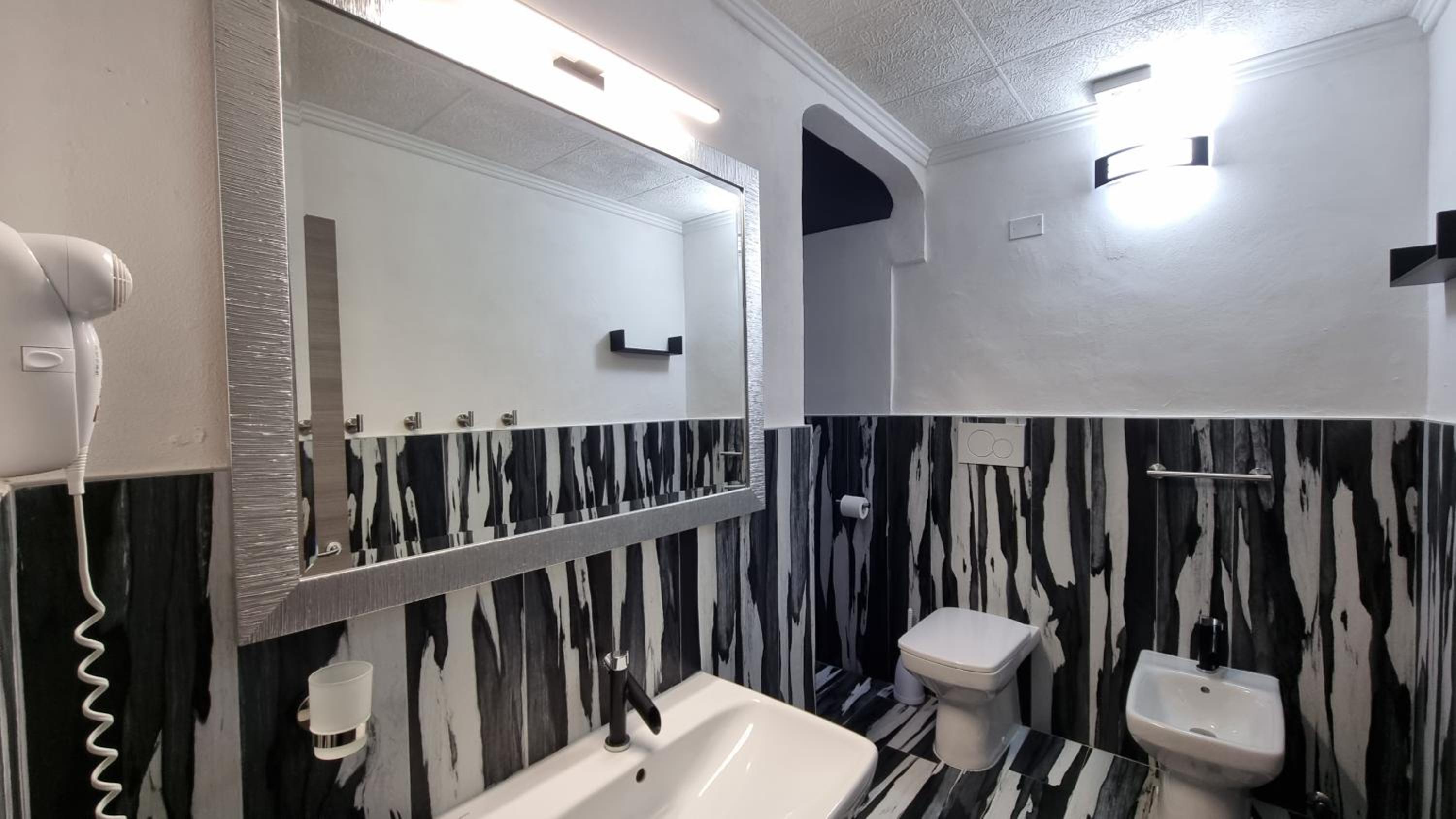 Diaboliko Apartment
