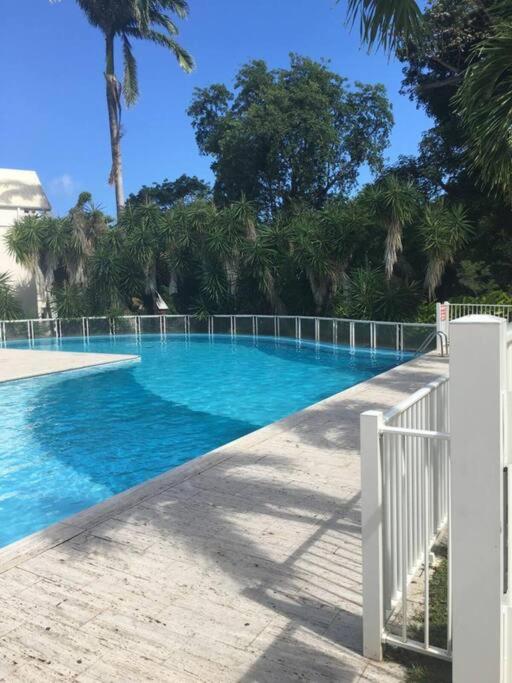 Joli Duplex 6 pers. avec piscine view 5