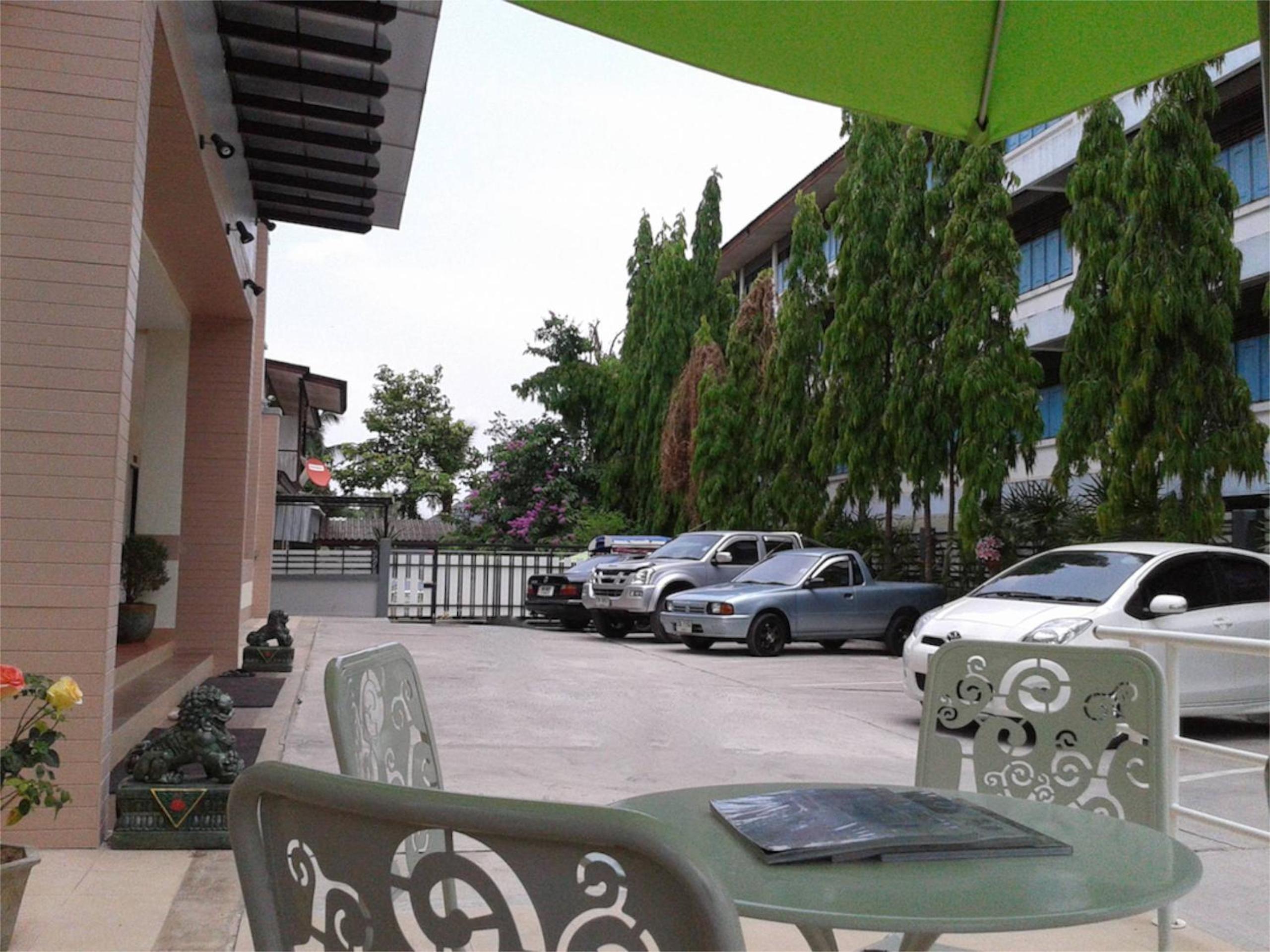 Santipran Place