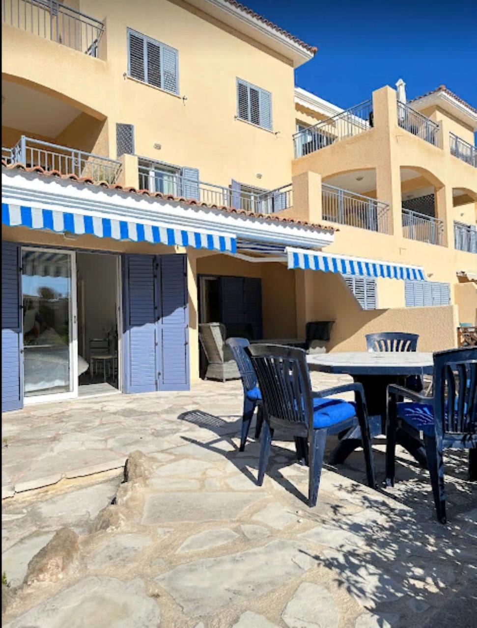 H&O Limnaria Elegance Pool View Apartment