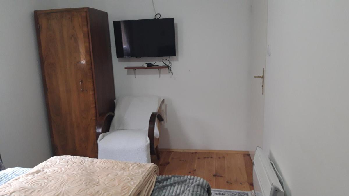 GUESTHOUSE TARA photo 3