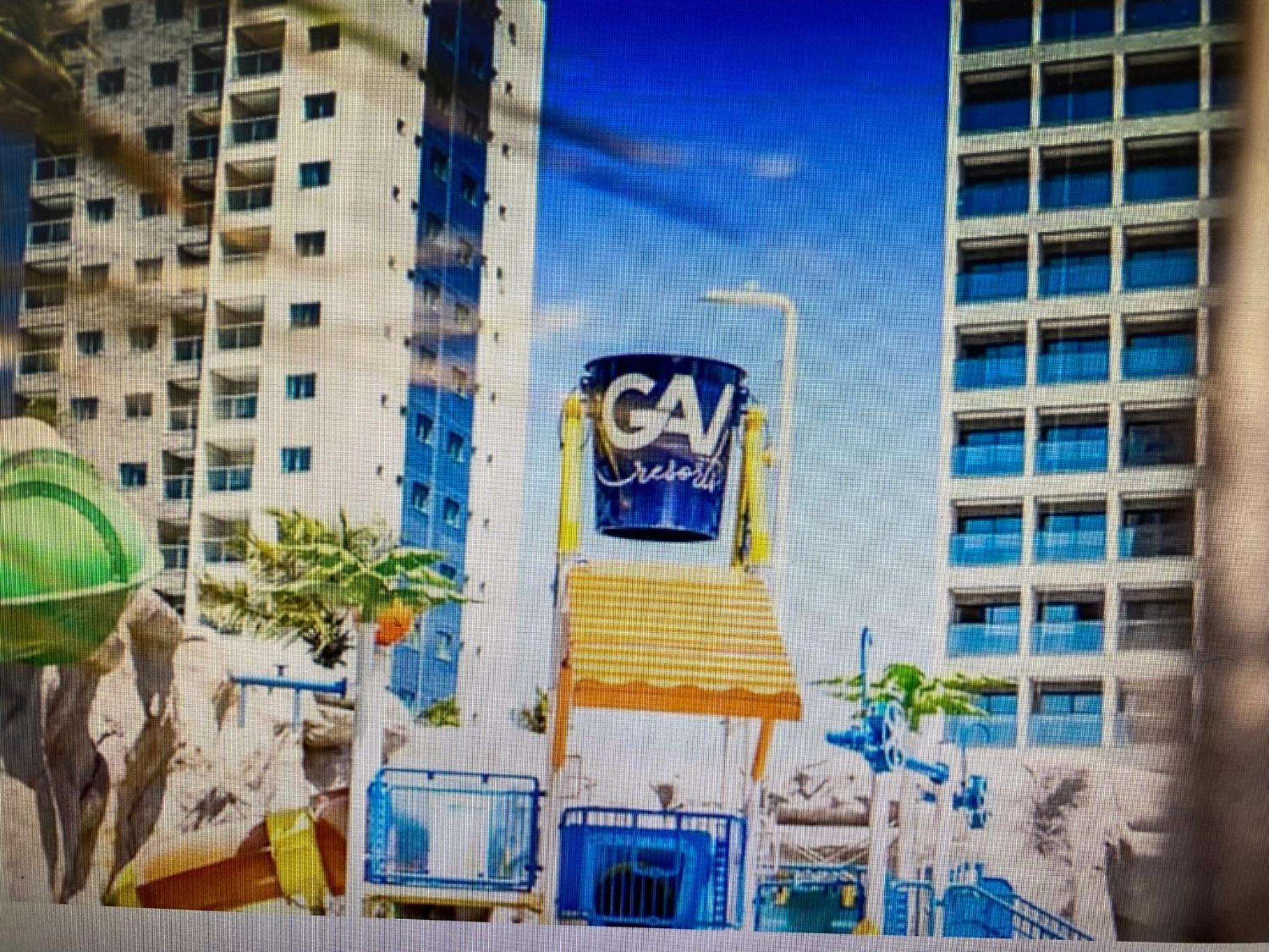 Salinas Premium Resort 2Q