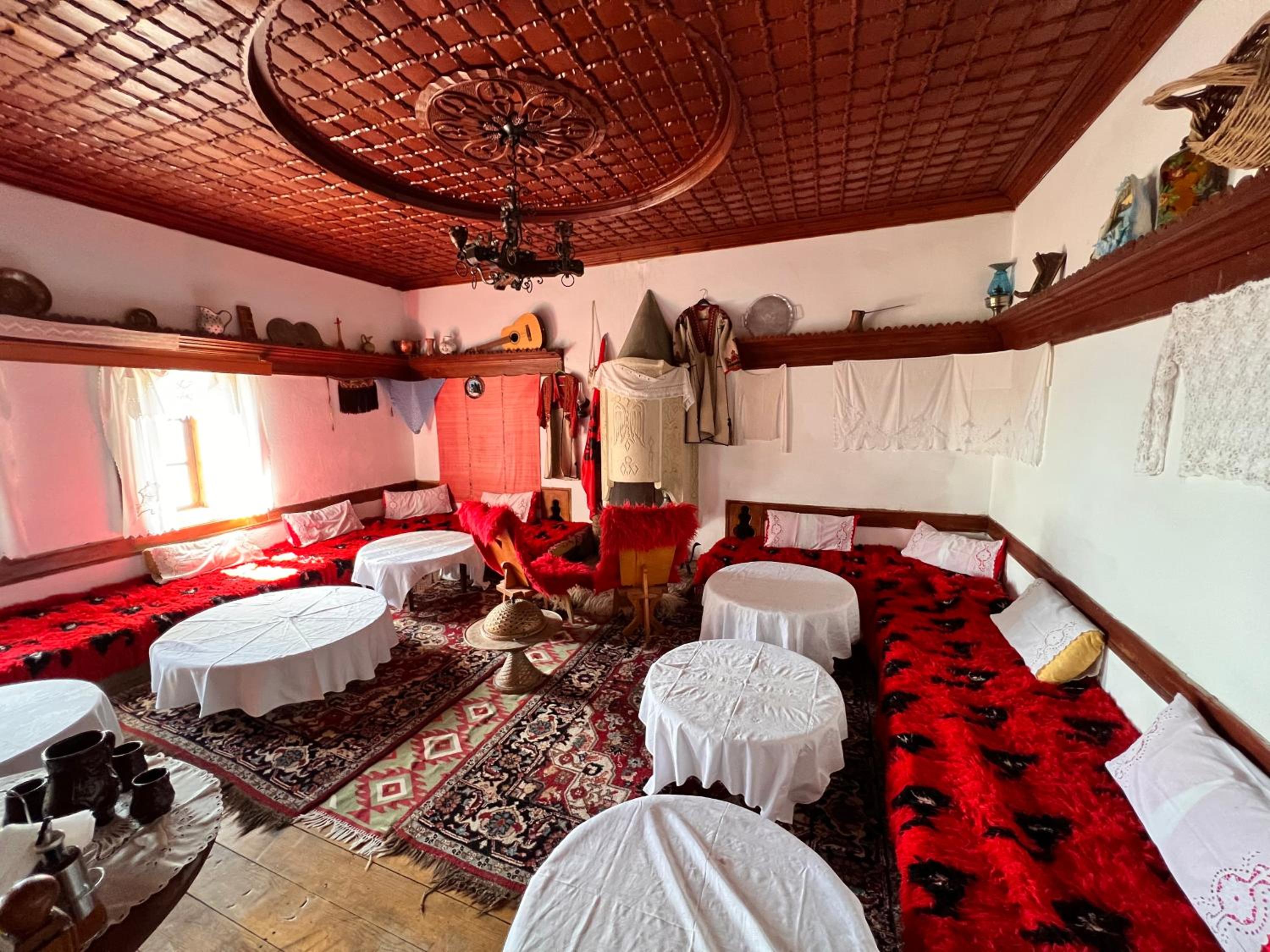 Rooms Merlika -Inside the Castle-