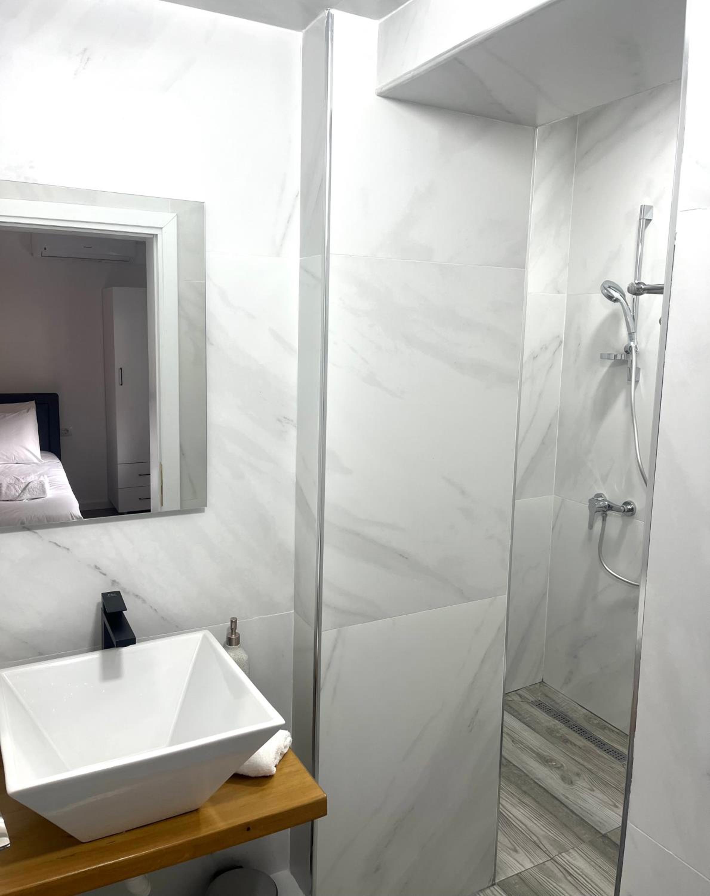 Viva Apartments