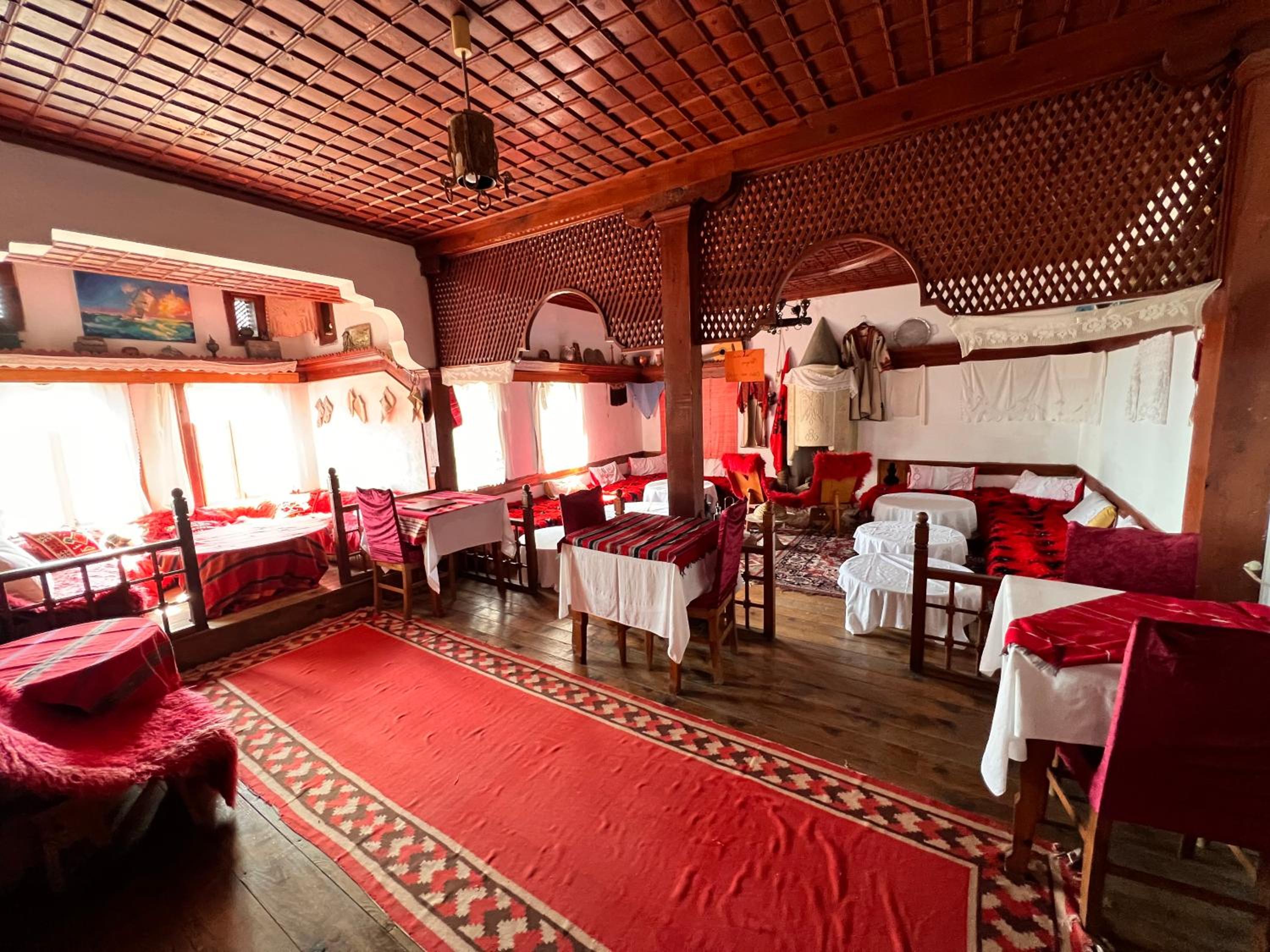 Rooms Merlika -Inside the Castle-