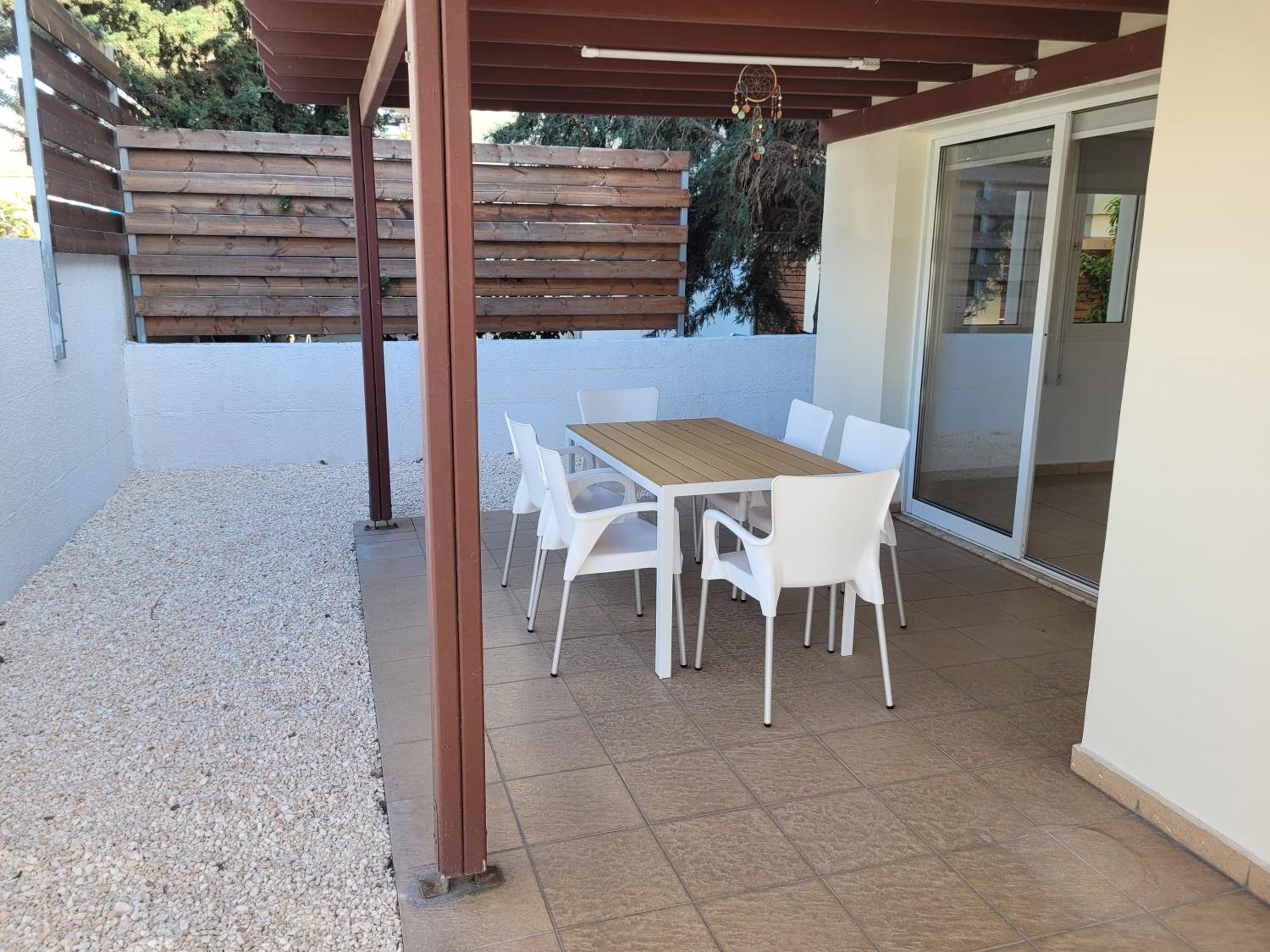 ELeAN VILLA