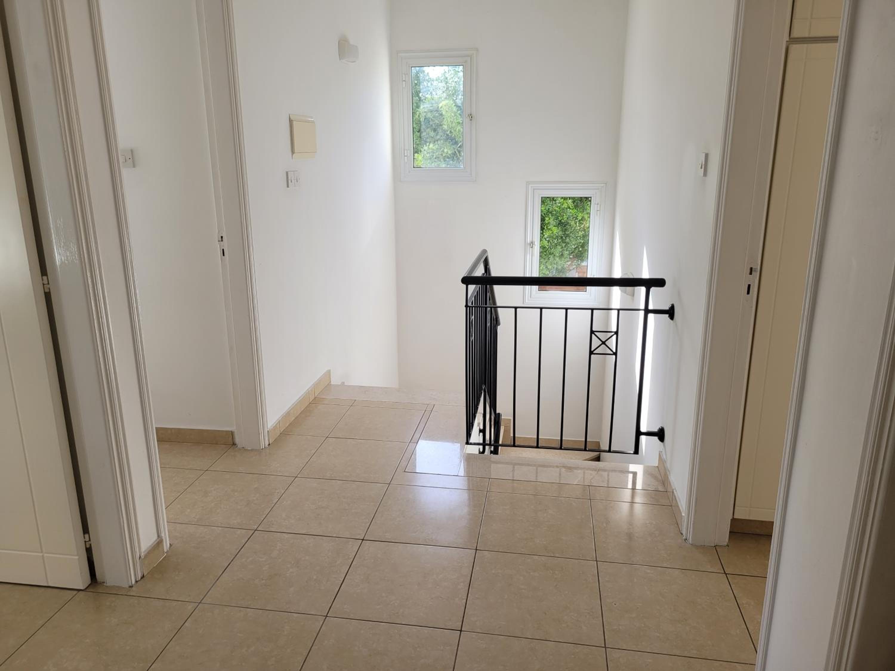 ELeAN VILLA