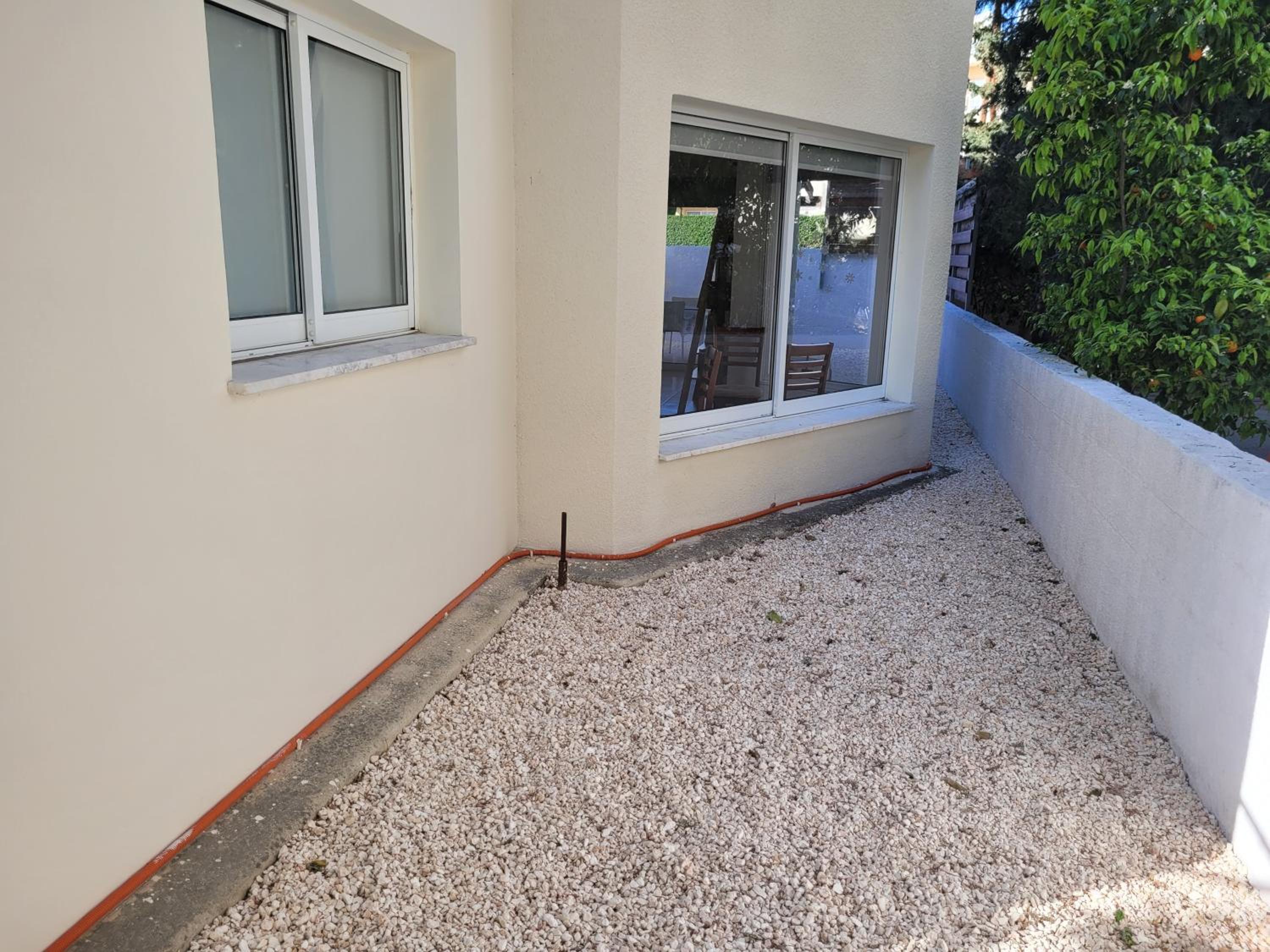 ELeAN VILLA