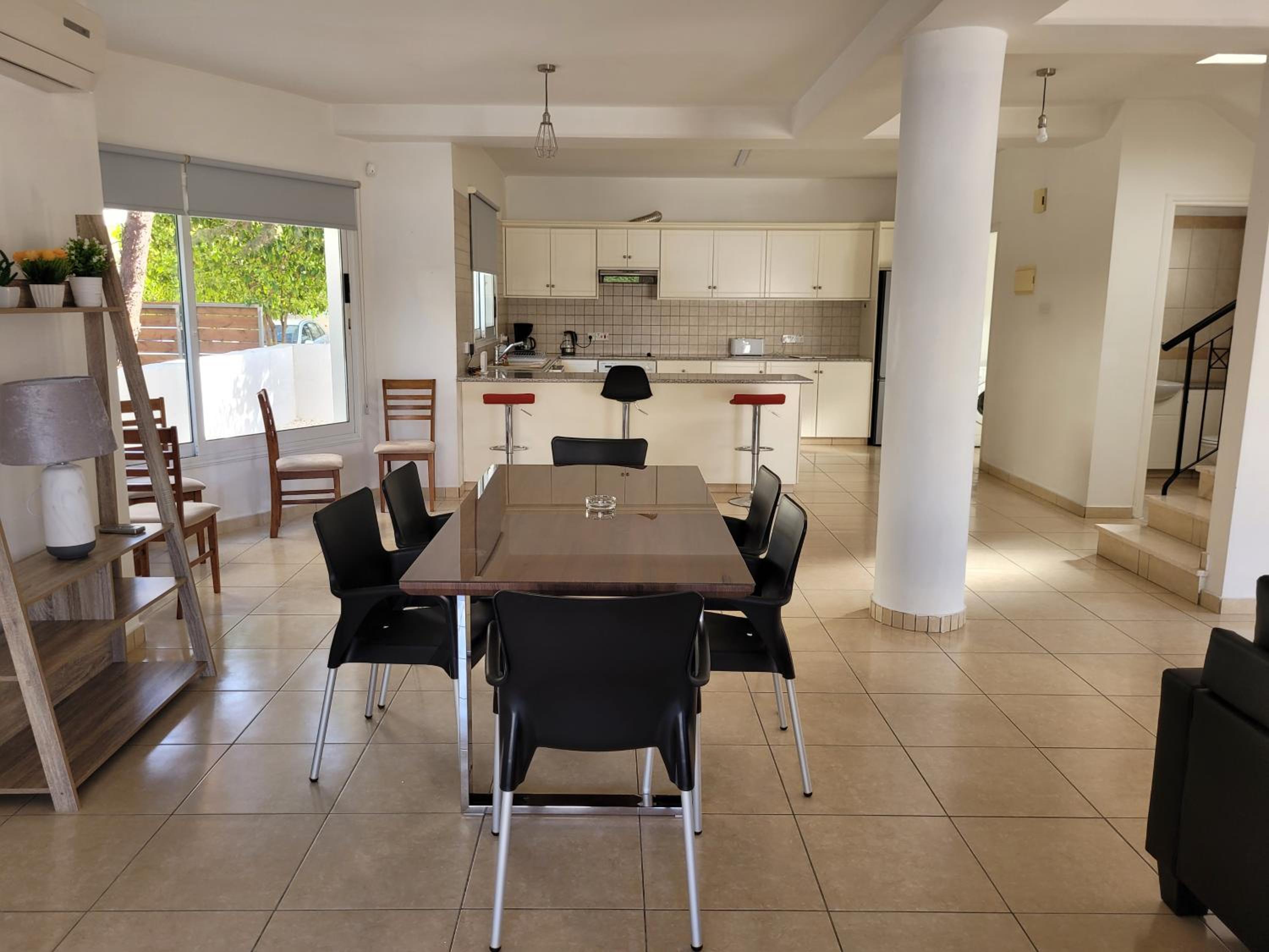 ELeAN VILLA