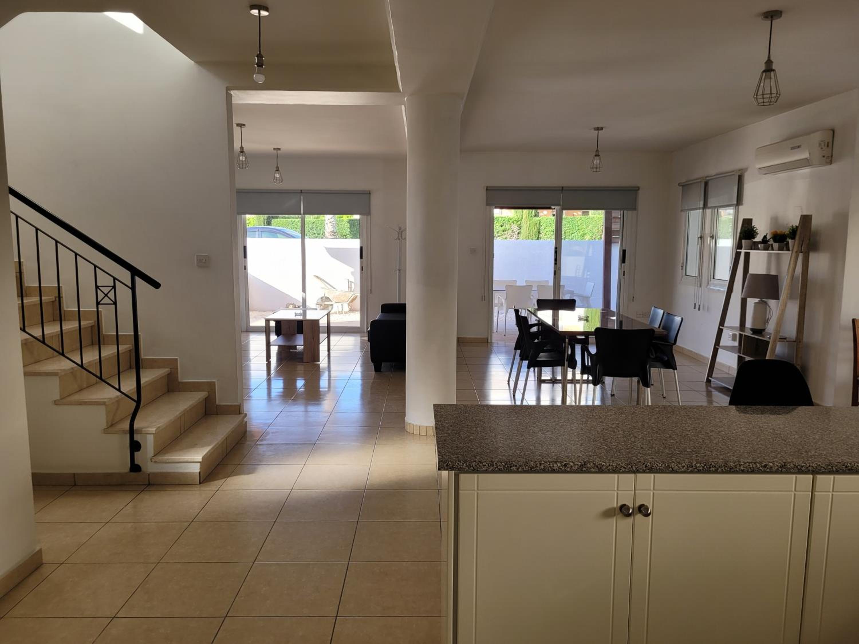 ELeAN VILLA