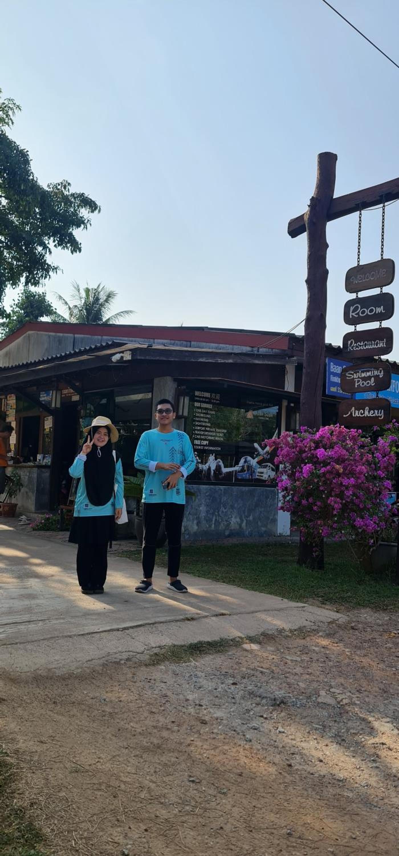Baan Suan Rim Klong Resort
