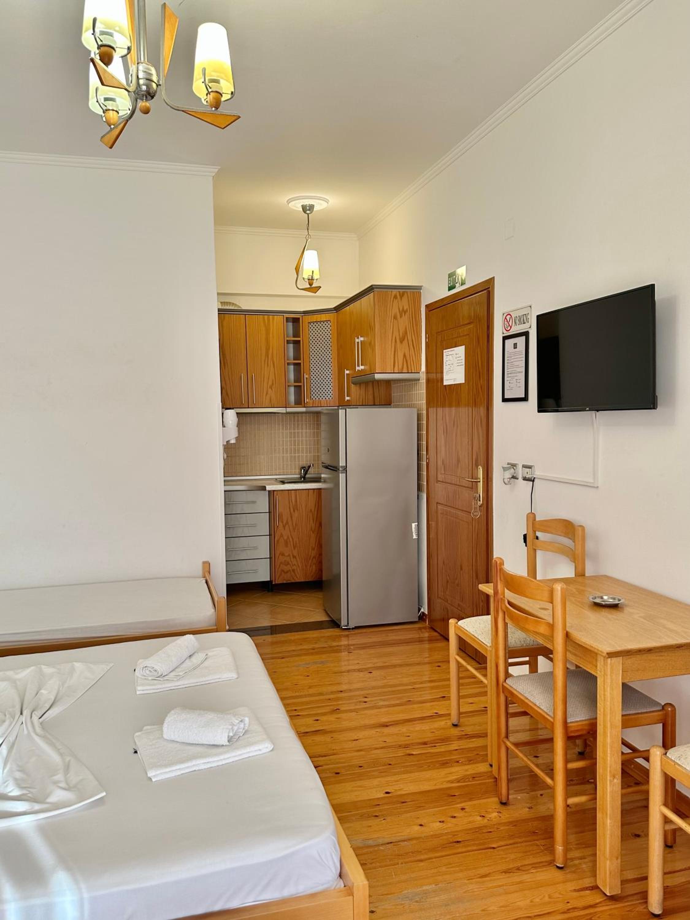 Brian Apartments